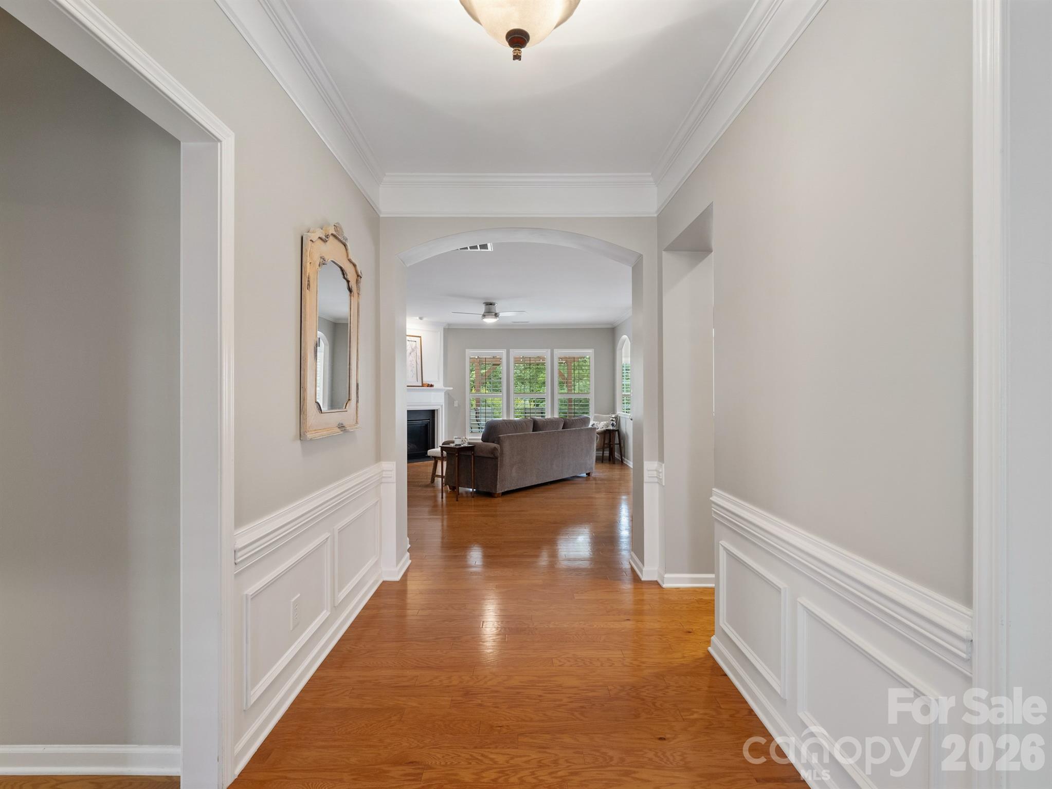 8077 Crater Lake Drive Property Photo 6