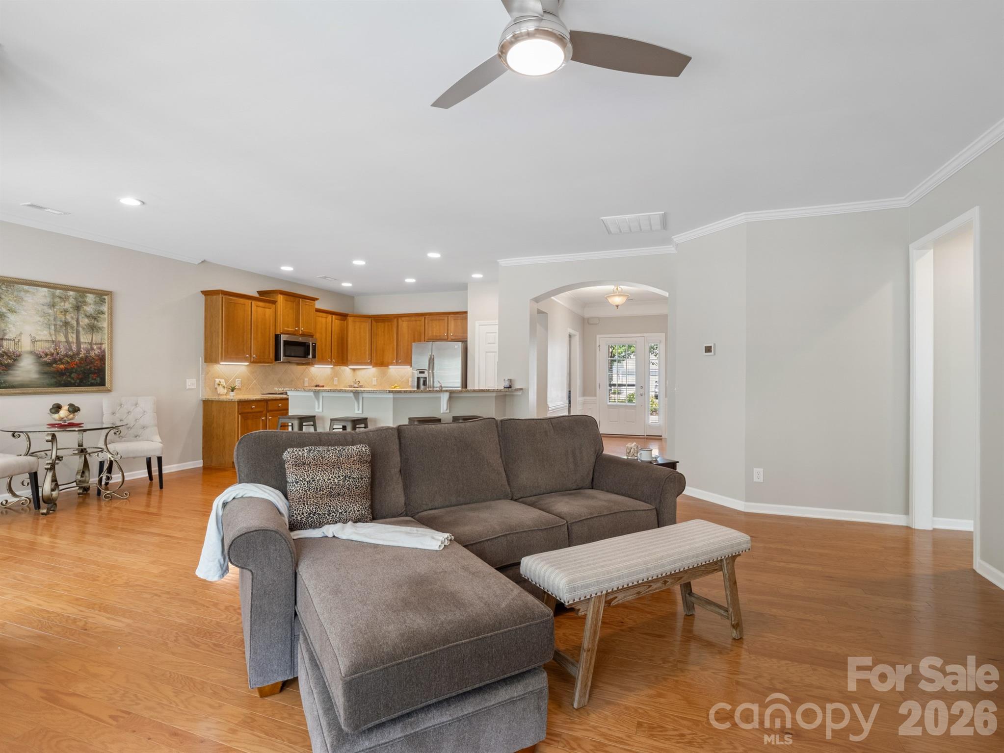 8077 Crater Lake Drive Property Photo 10