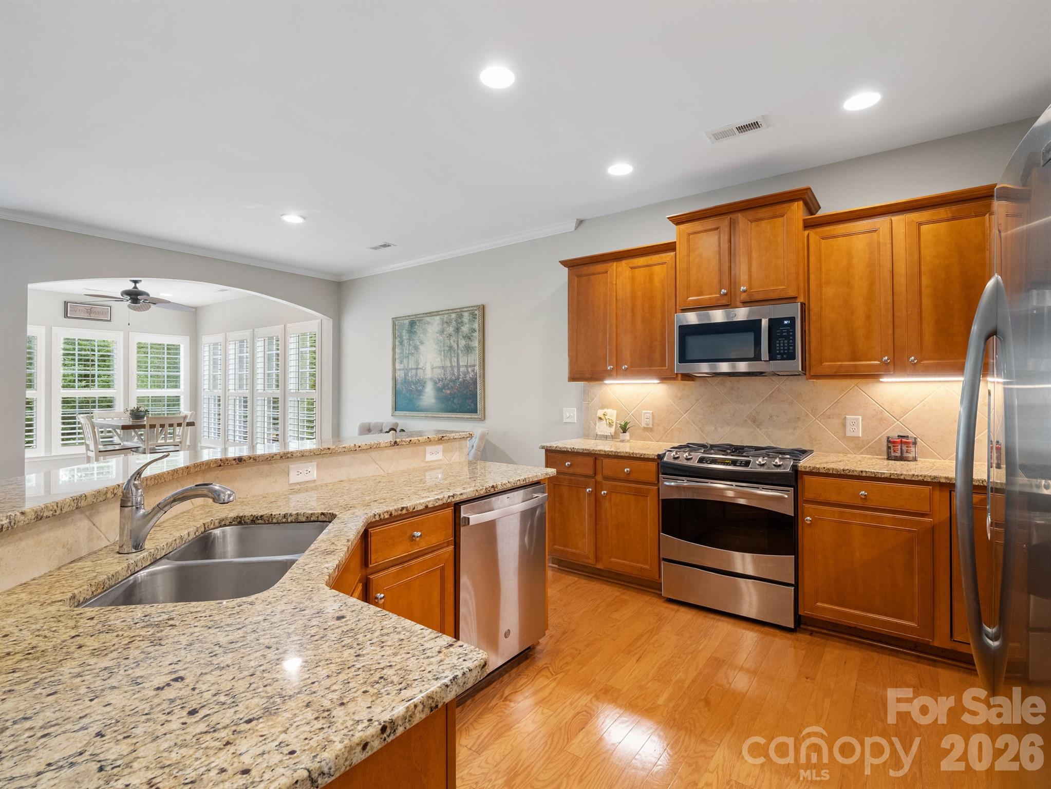 8077 Crater Lake Drive Property Photo 15