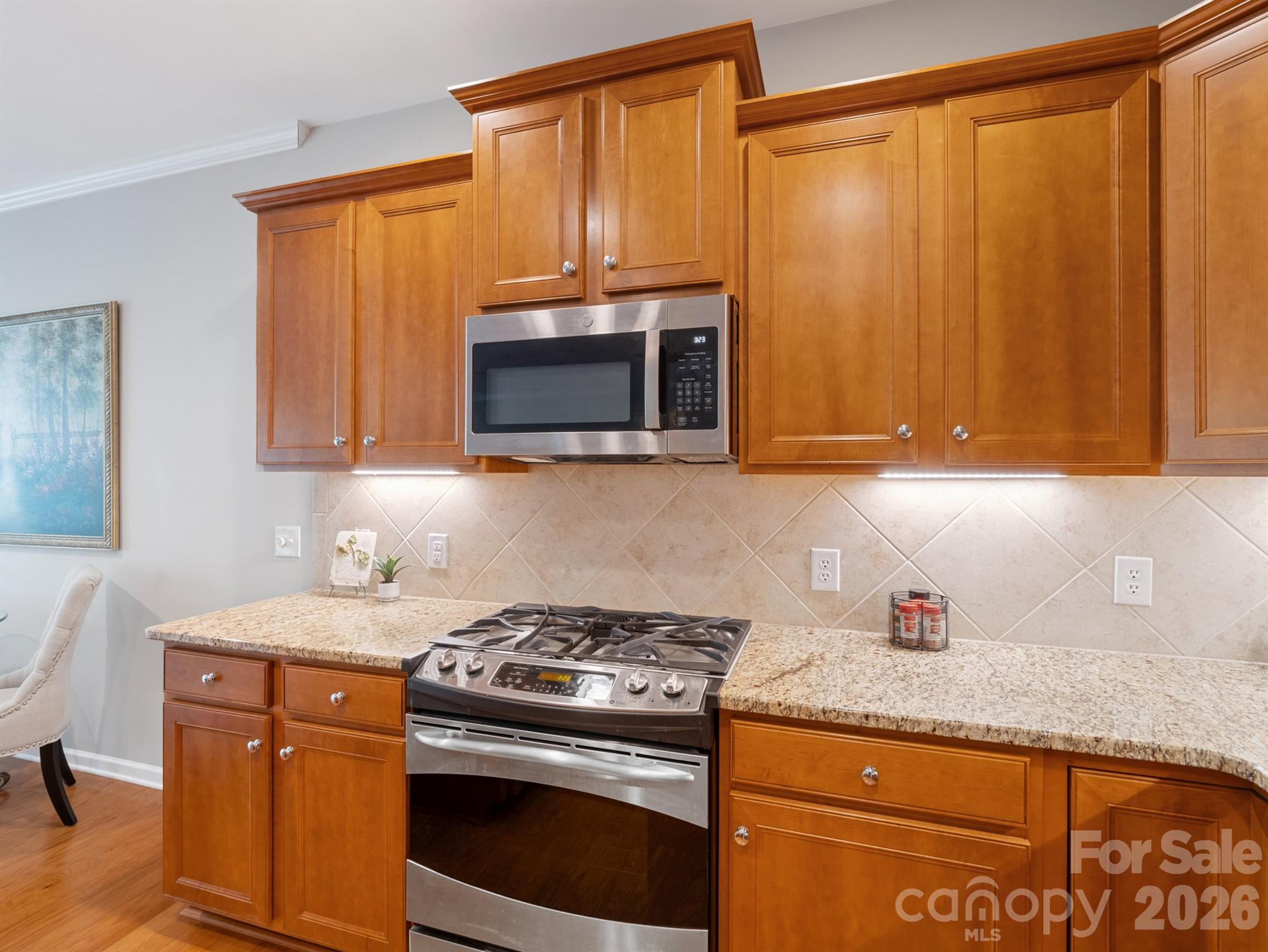 8077 Crater Lake Drive Property Photo 16