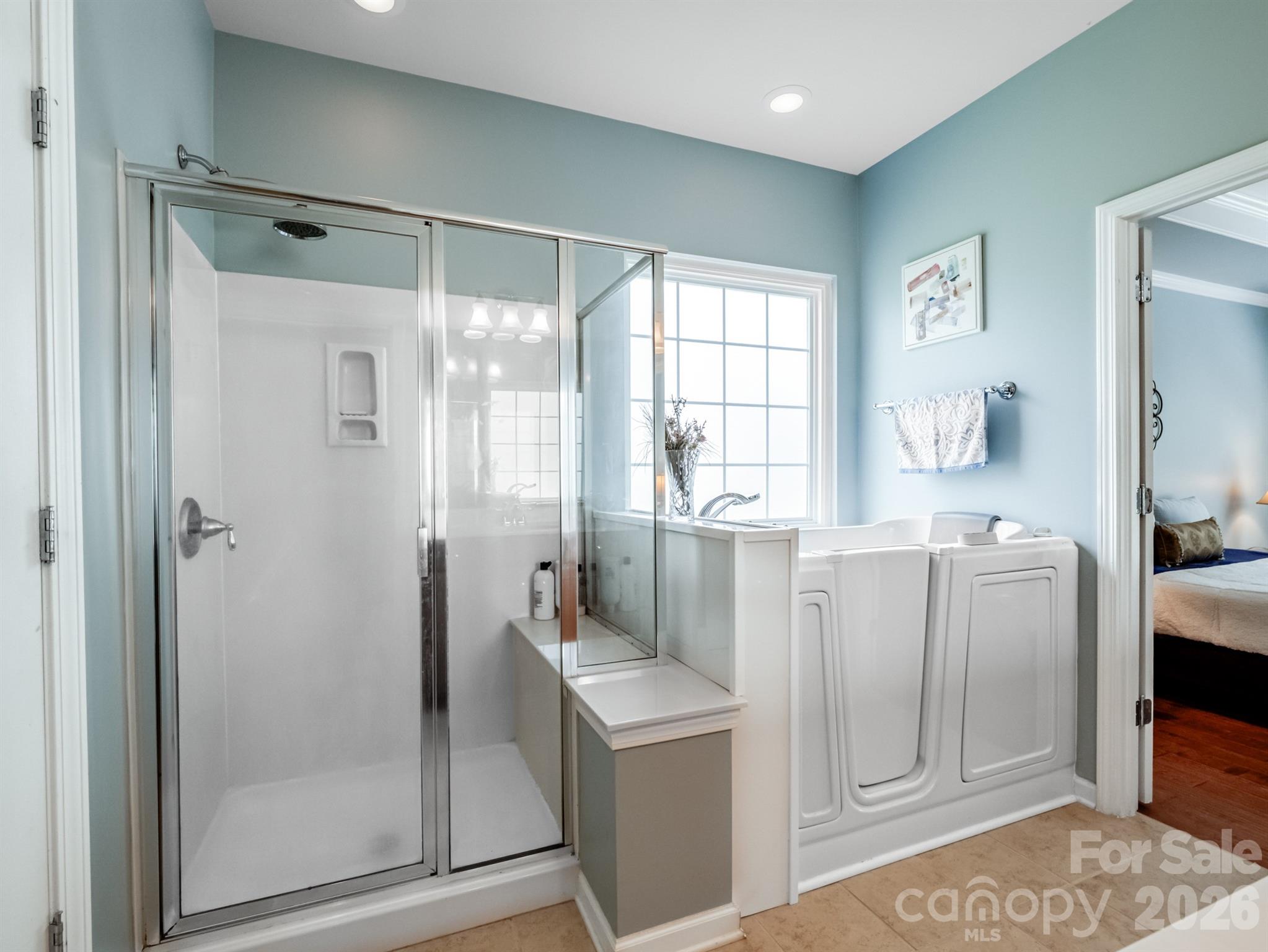 8077 Crater Lake Drive Property Photo 27