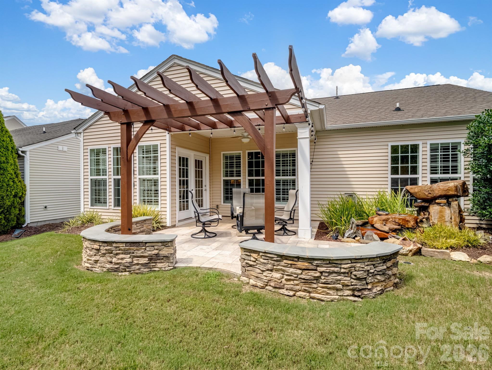 8077 Crater Lake Drive Property Photo 34