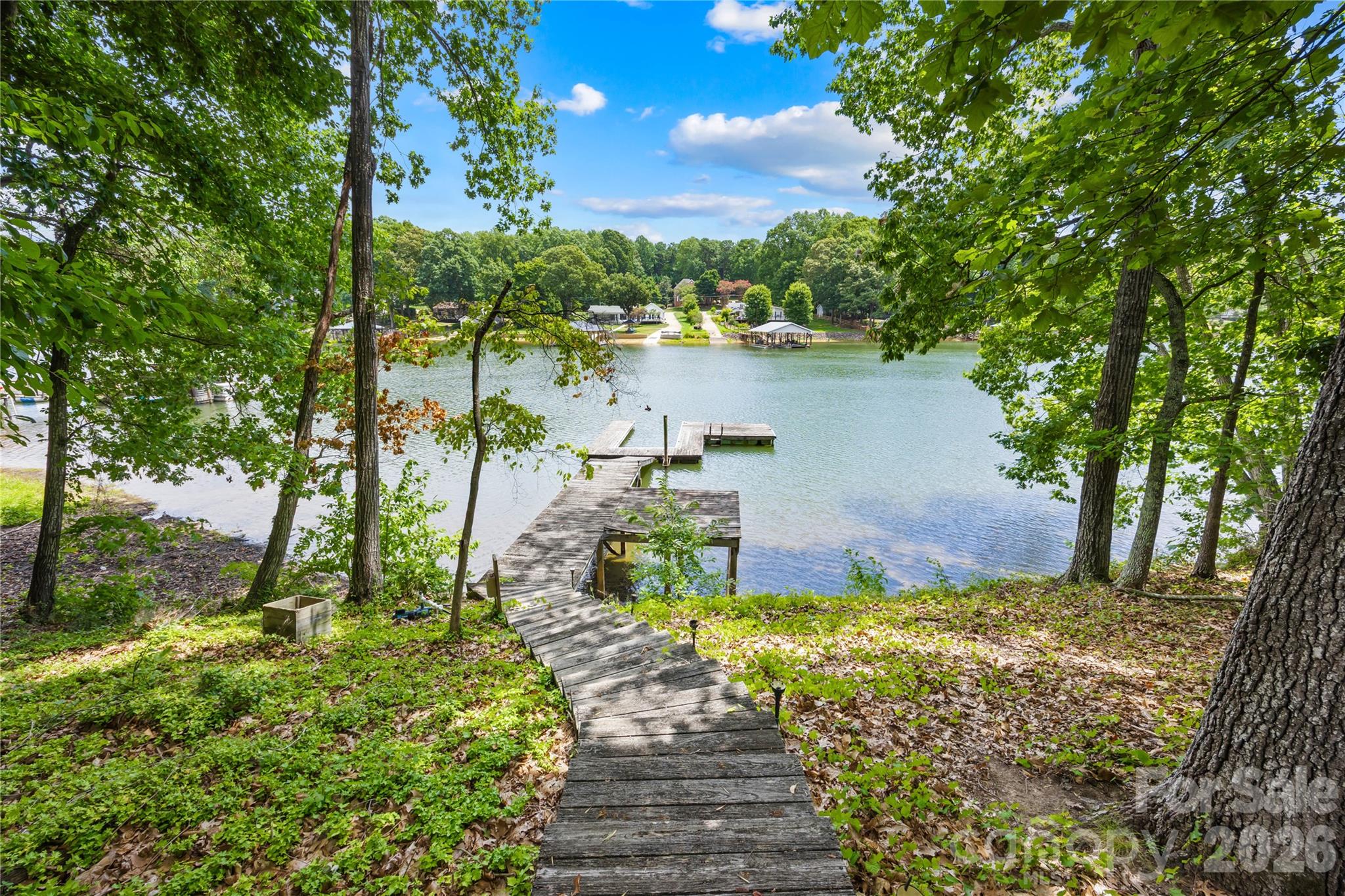 114 Forest Cove Lane Property Photo 3