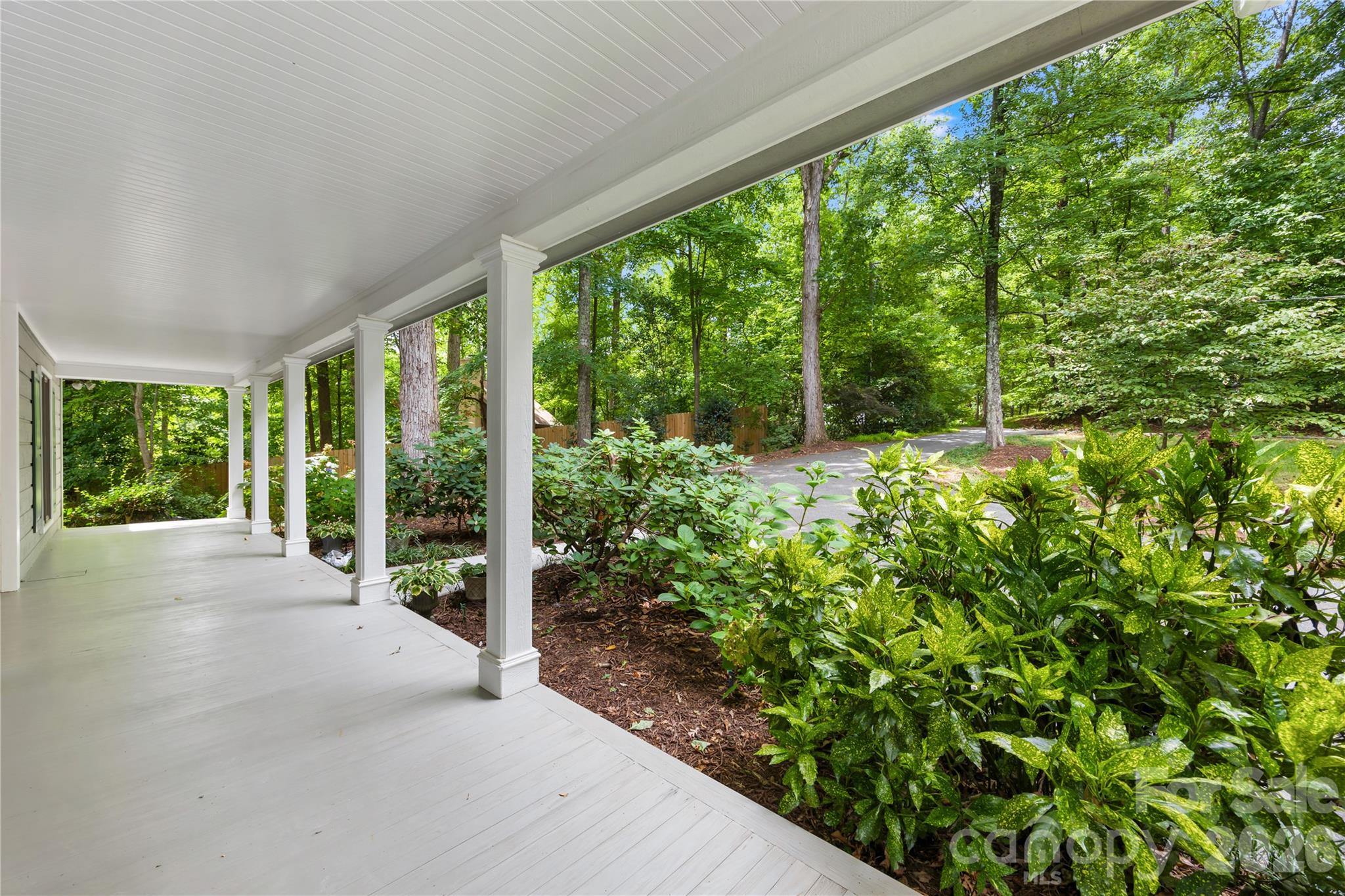114 Forest Cove Lane Property Photo 10