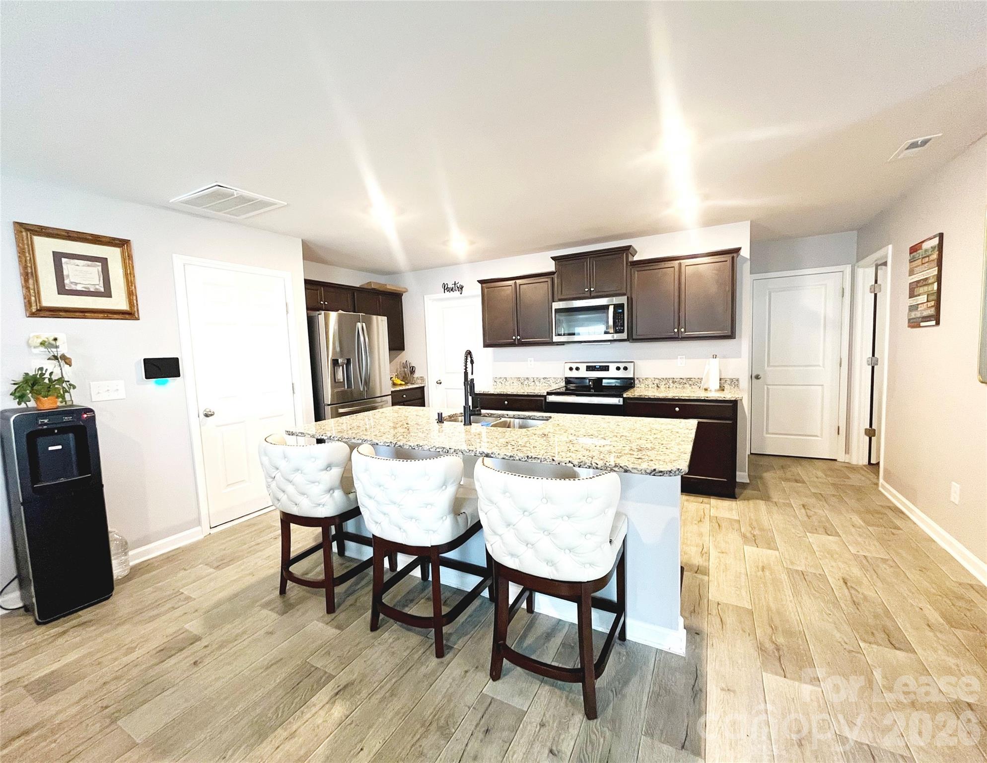 3044 Winesap Drive Property Photo 3