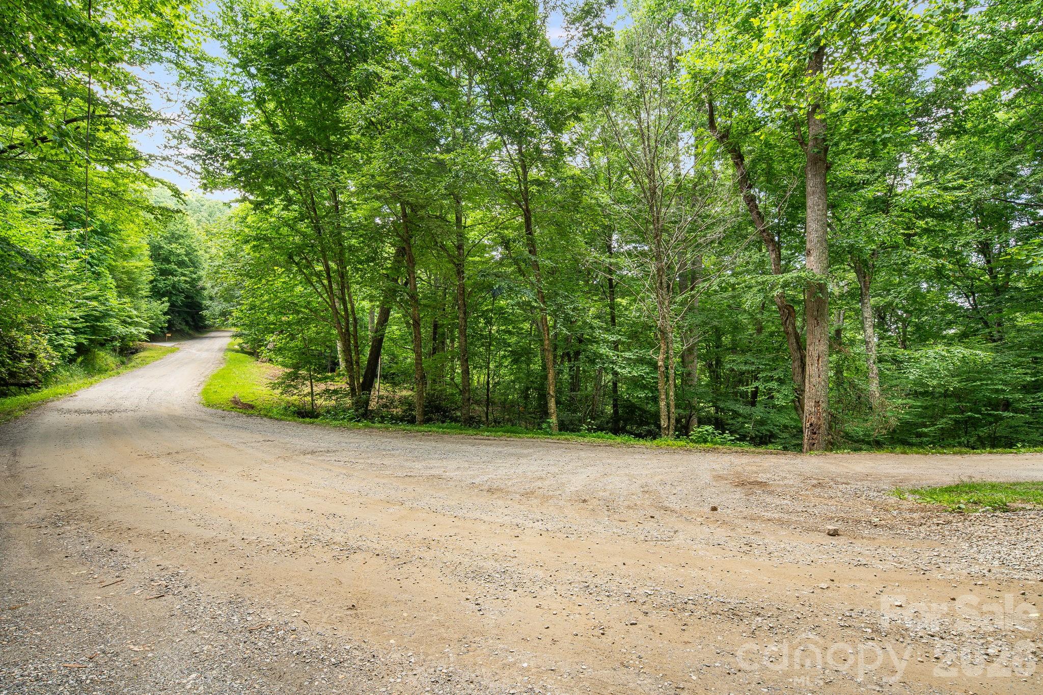 646 El Miner Drive Property Photo 12