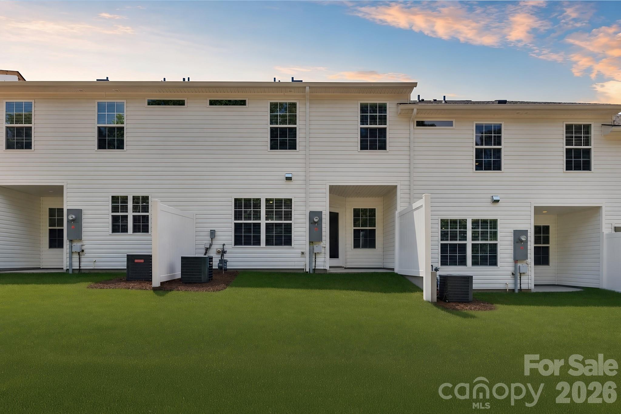 448 Sand Dunes Drive 82 Property Photo 2
