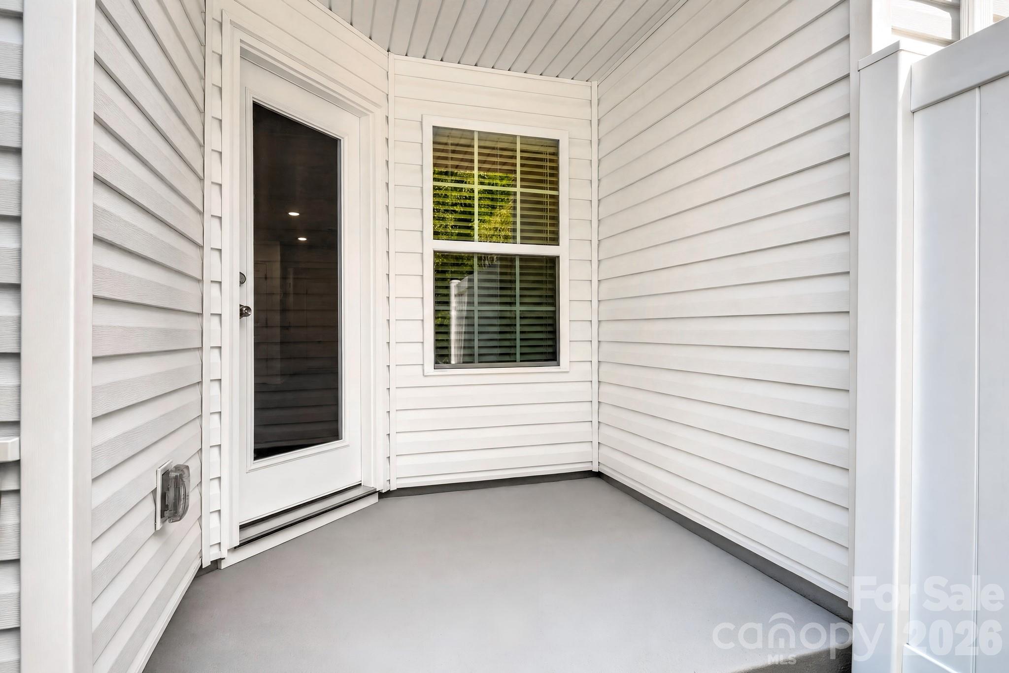 448 Sand Dunes Drive 82 Property Photo 4