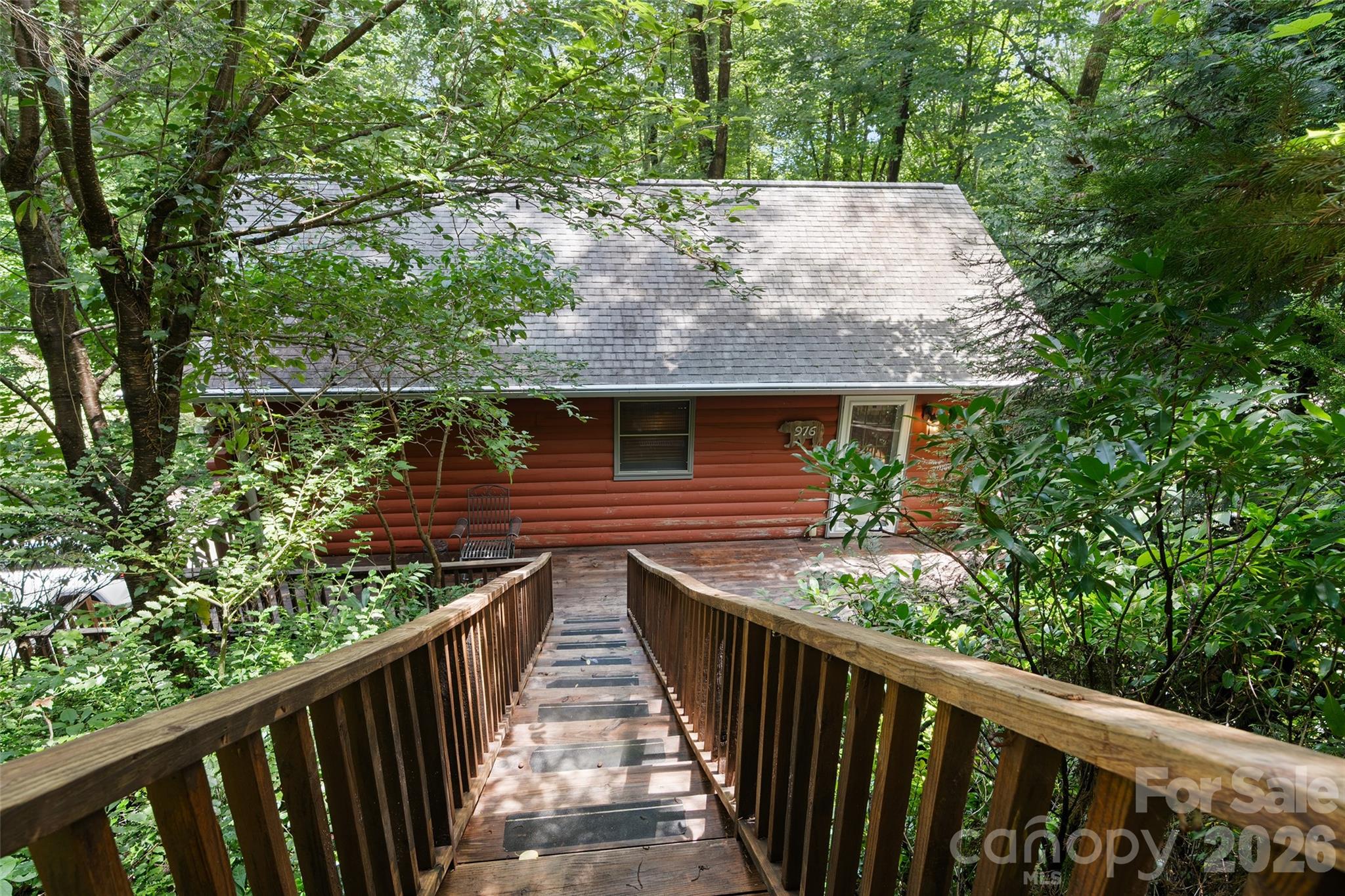 976 Wildcat Run Property Photo 4