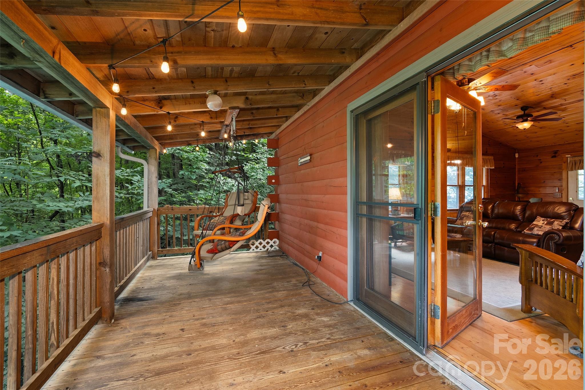 976 Wildcat Run Property Photo 6