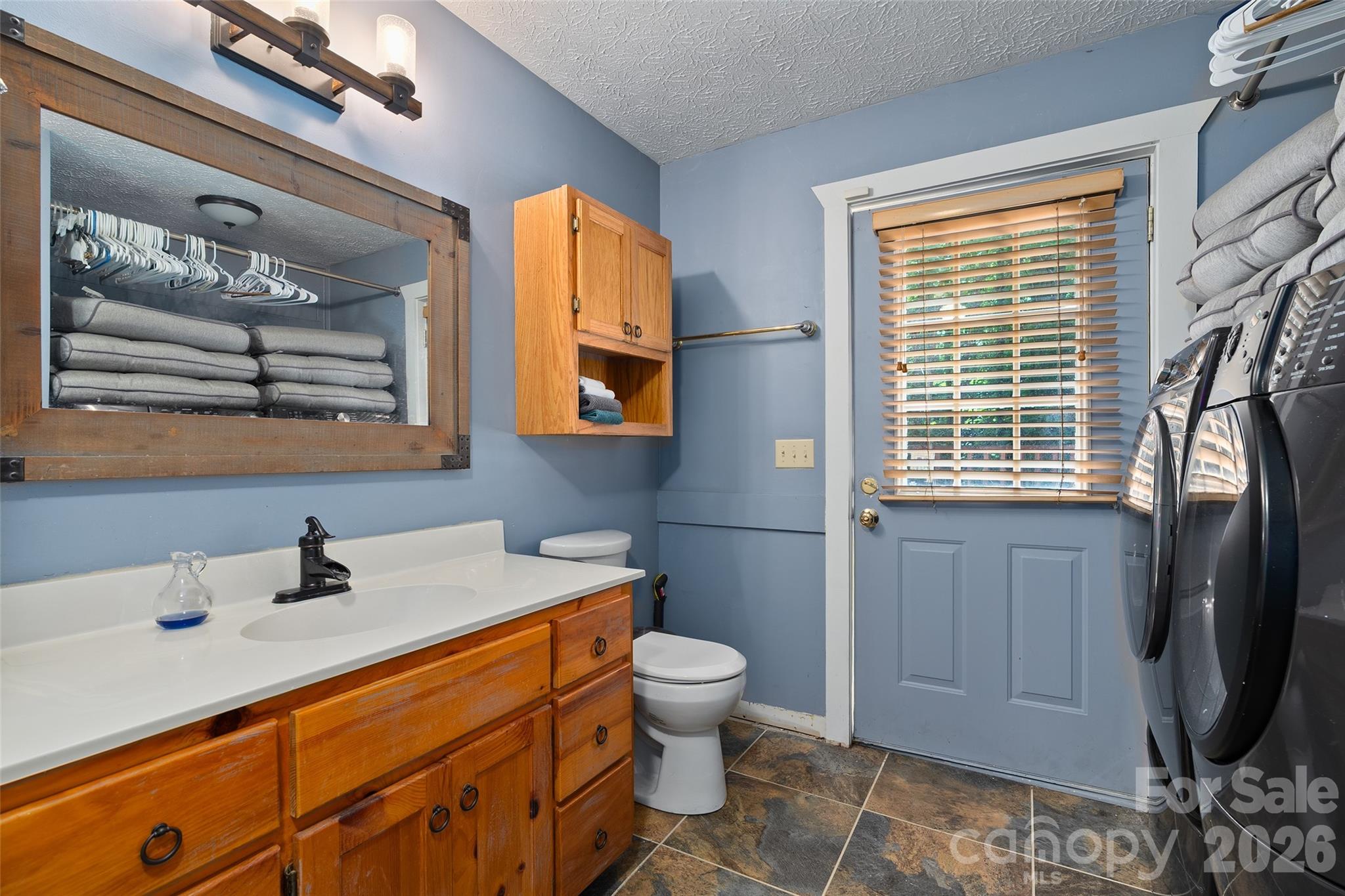 976 Wildcat Run Property Photo 23