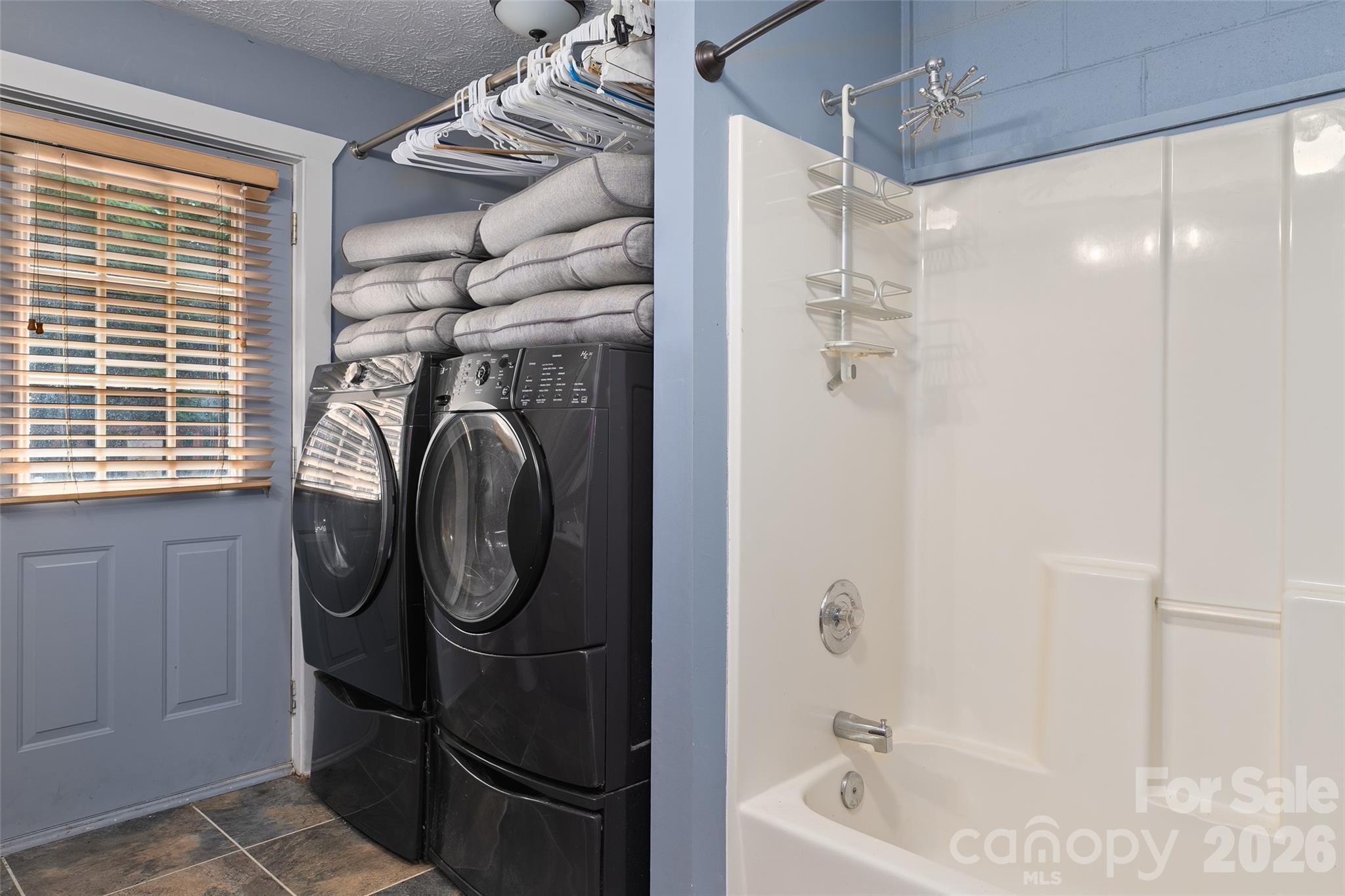976 Wildcat Run Property Photo 24
