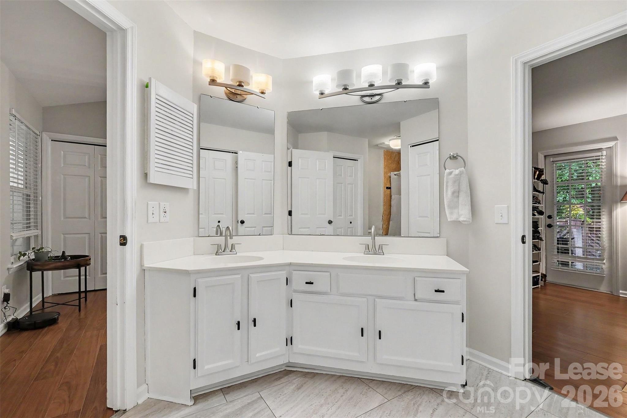 6121 Gray Gate Lane K Property Photo 15