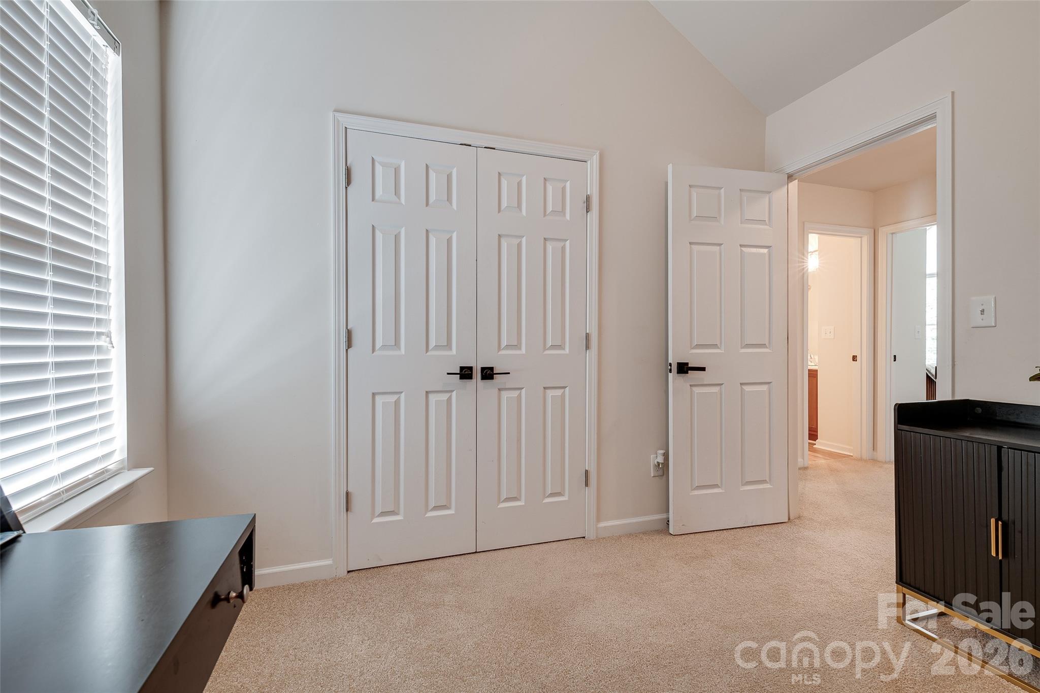 4816 Eagle Creek Drive Property Photo 18