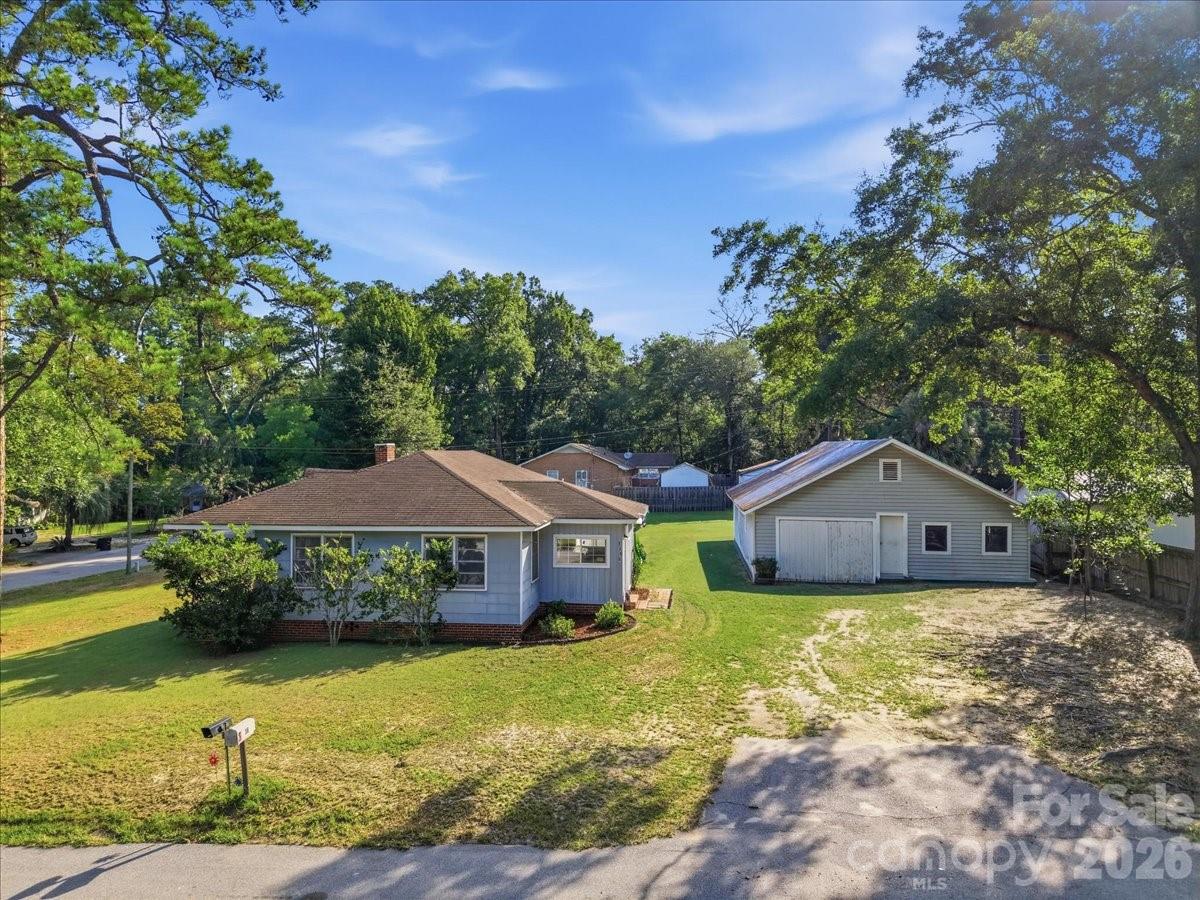 310 Varn Street Property Photo 4