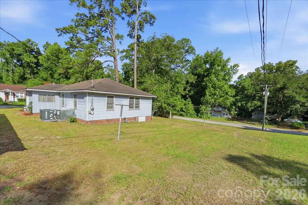 310 Varn Street Property Photo 10
