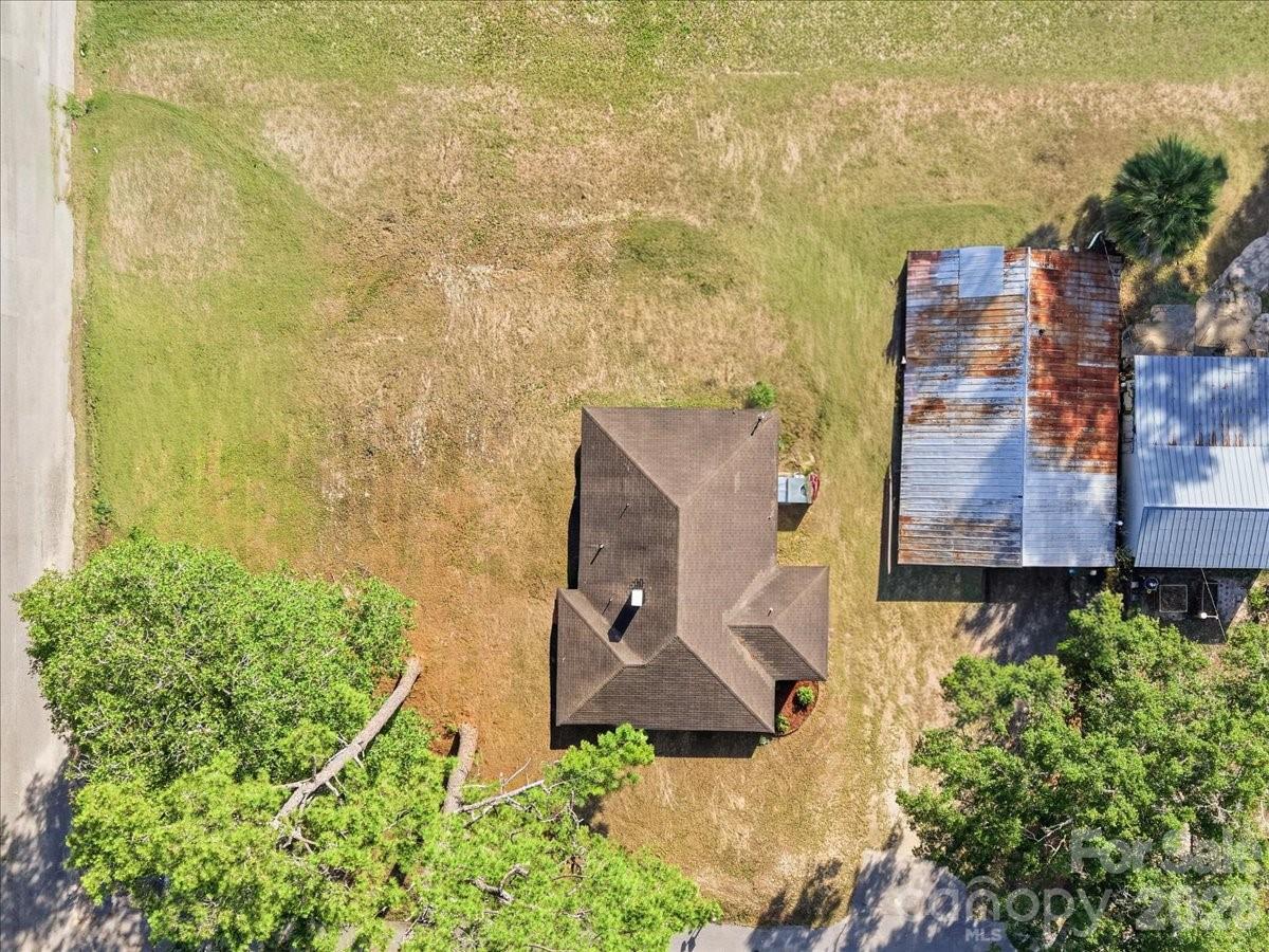 310 Varn Street Property Photo 17