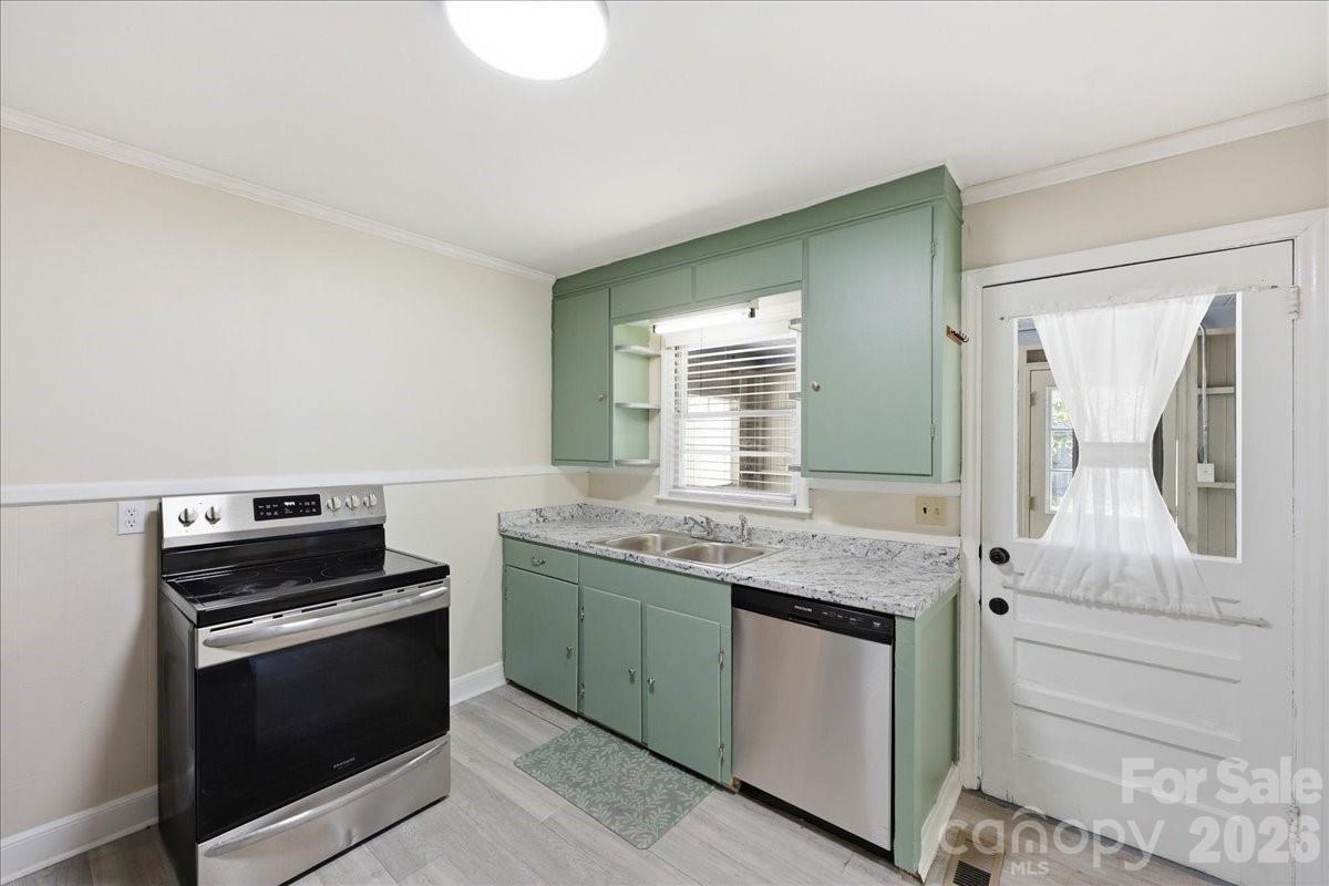310 Varn Street Property Photo 25