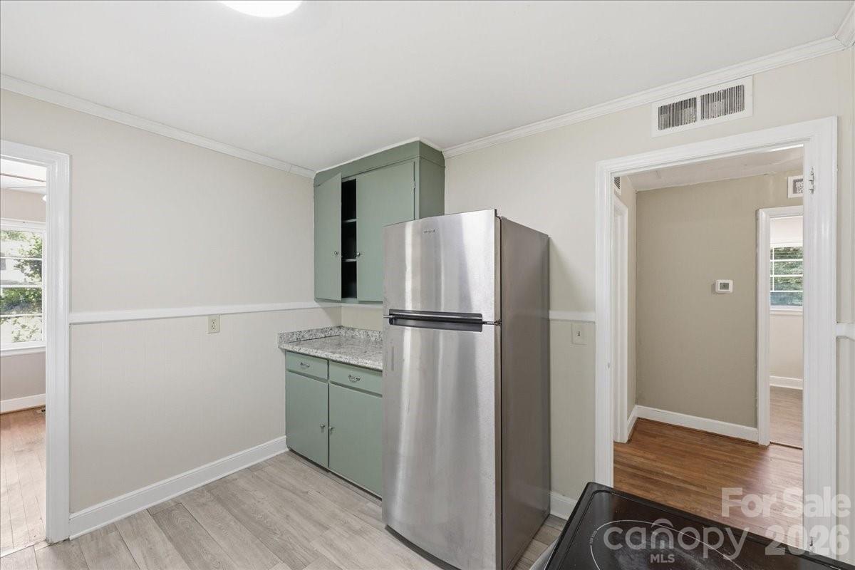 310 Varn Street Property Photo 26