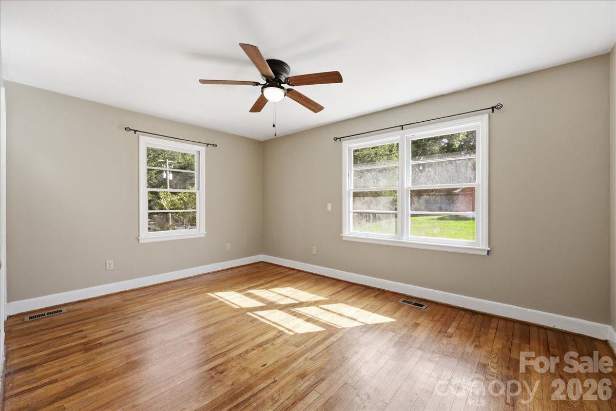 310 Varn Street Property Photo 29