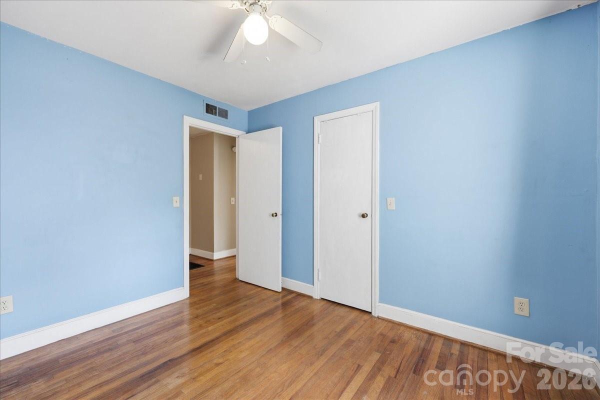 310 Varn Street Property Photo 34