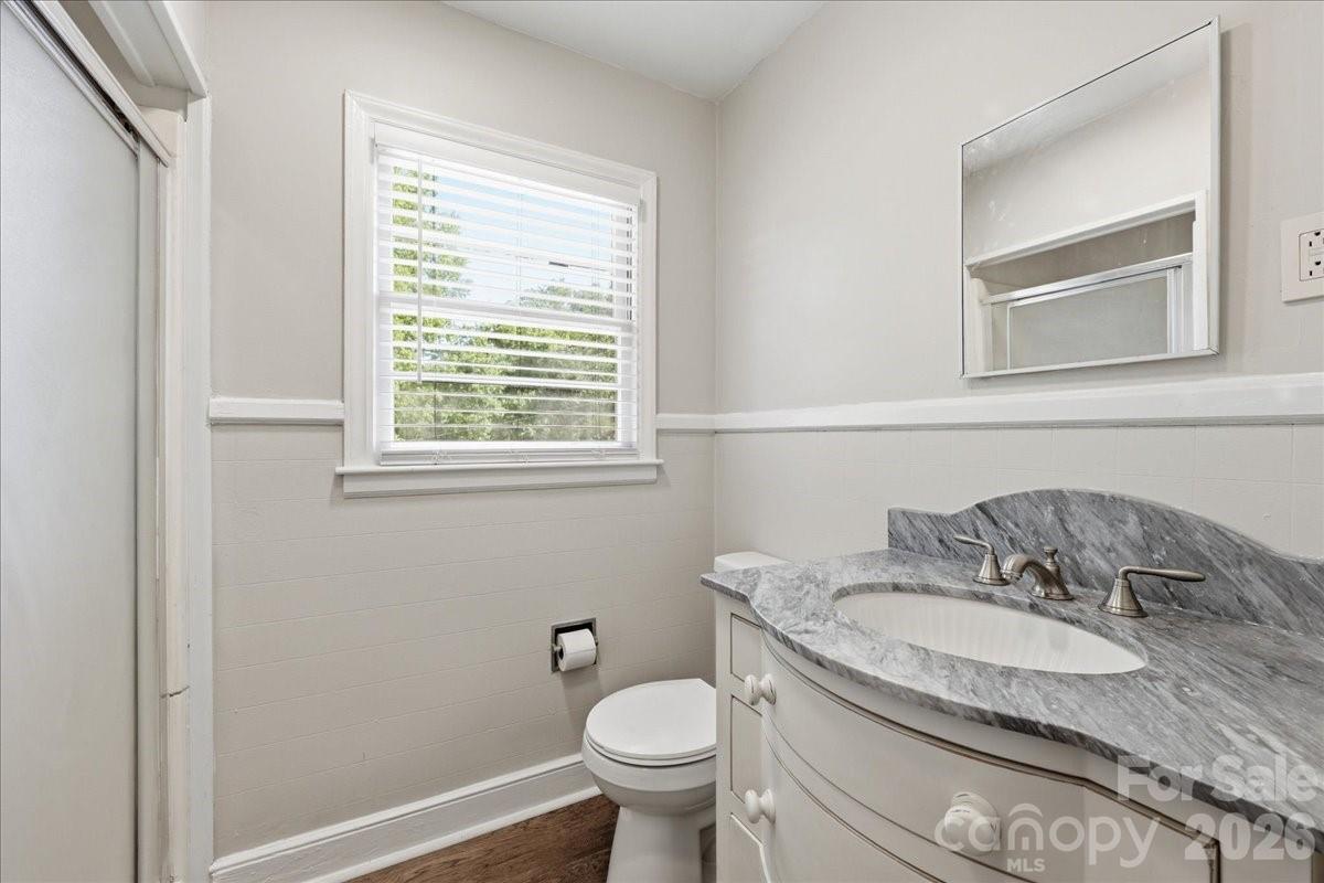 310 Varn Street Property Photo 35