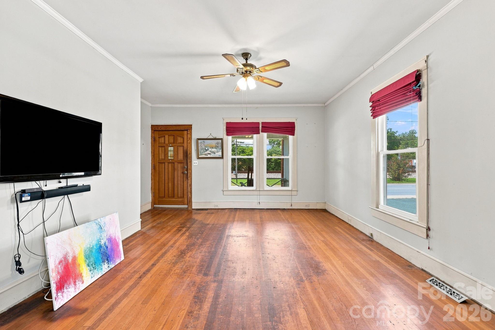313 S Ridge Avenue Property Photo 10