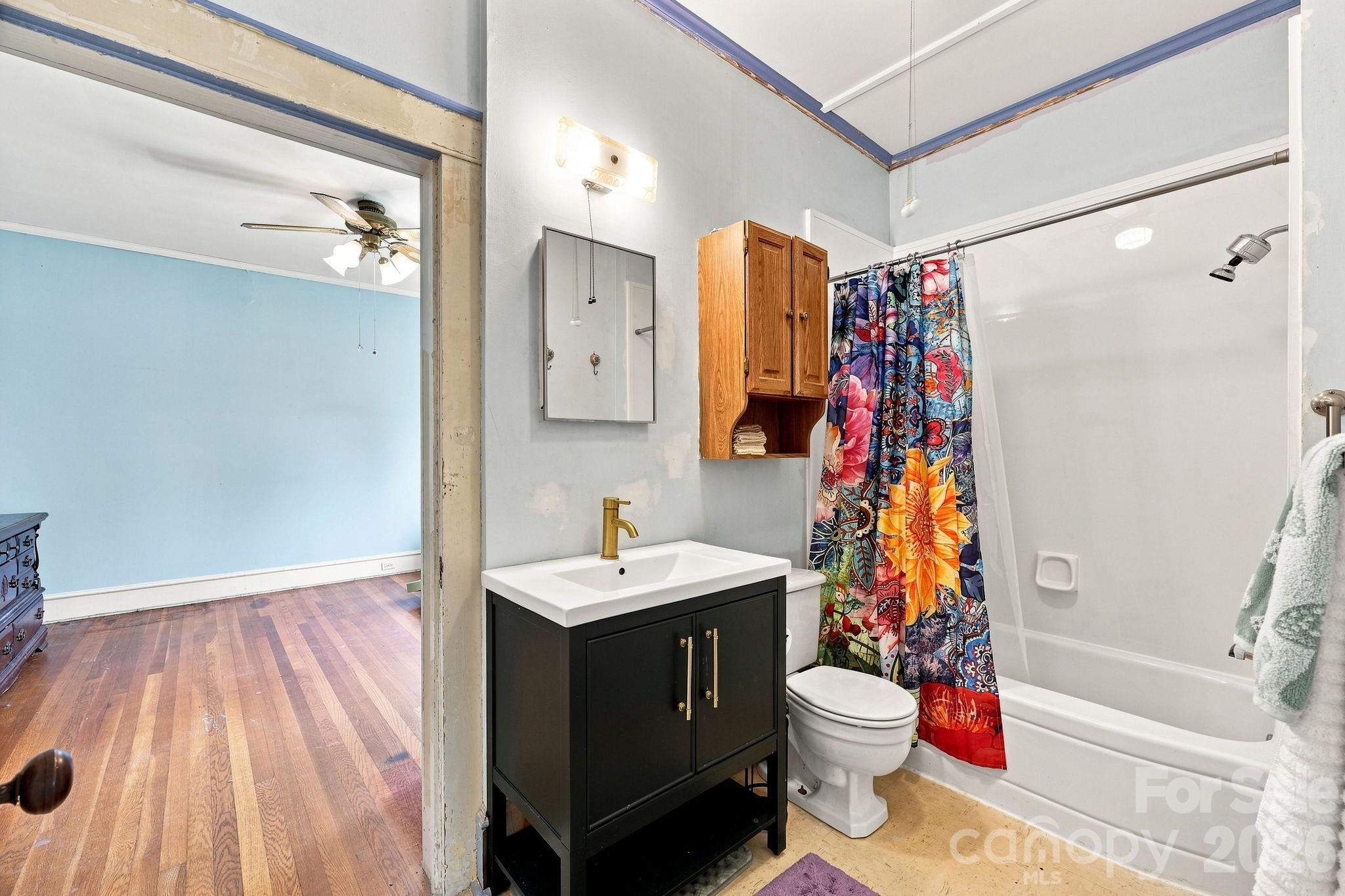313 S Ridge Avenue Property Photo 14