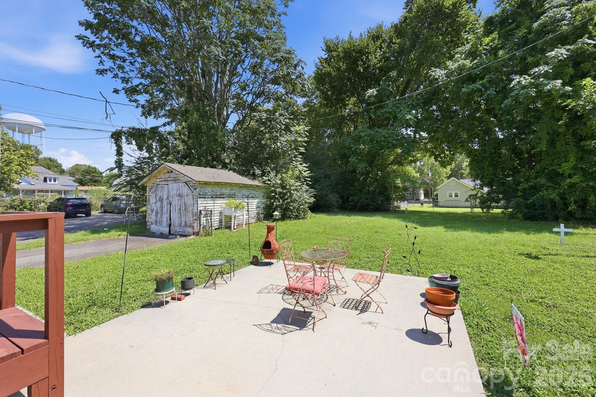 313 S Ridge Avenue Property Photo 32