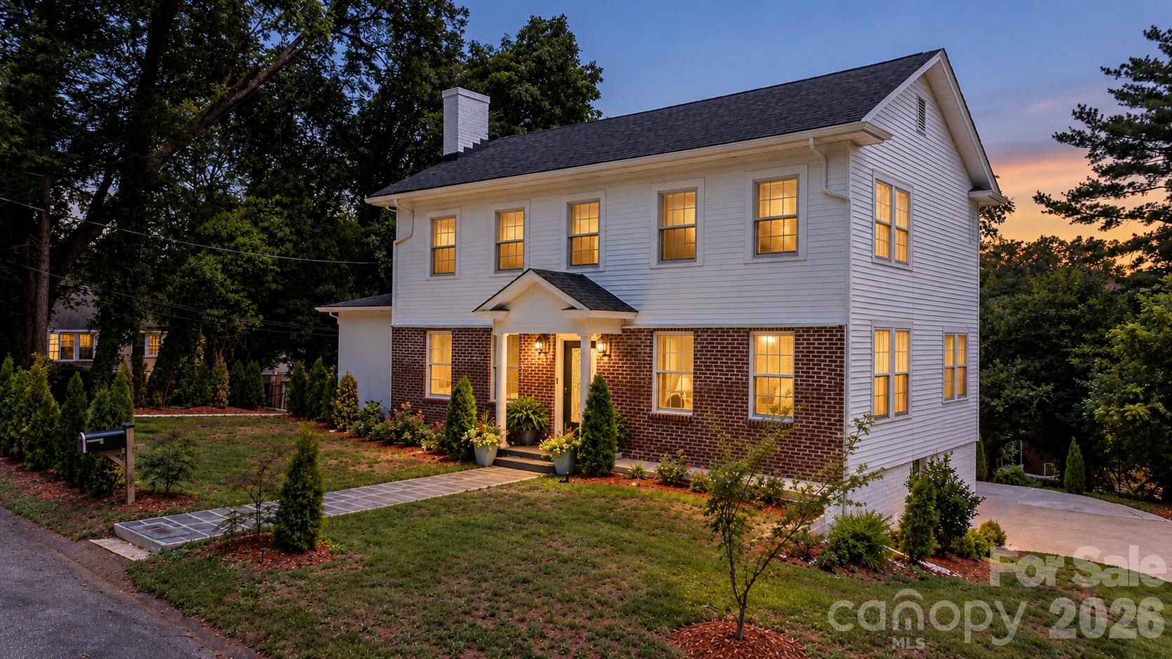 1407 Mimosa Lane Property Photo 1