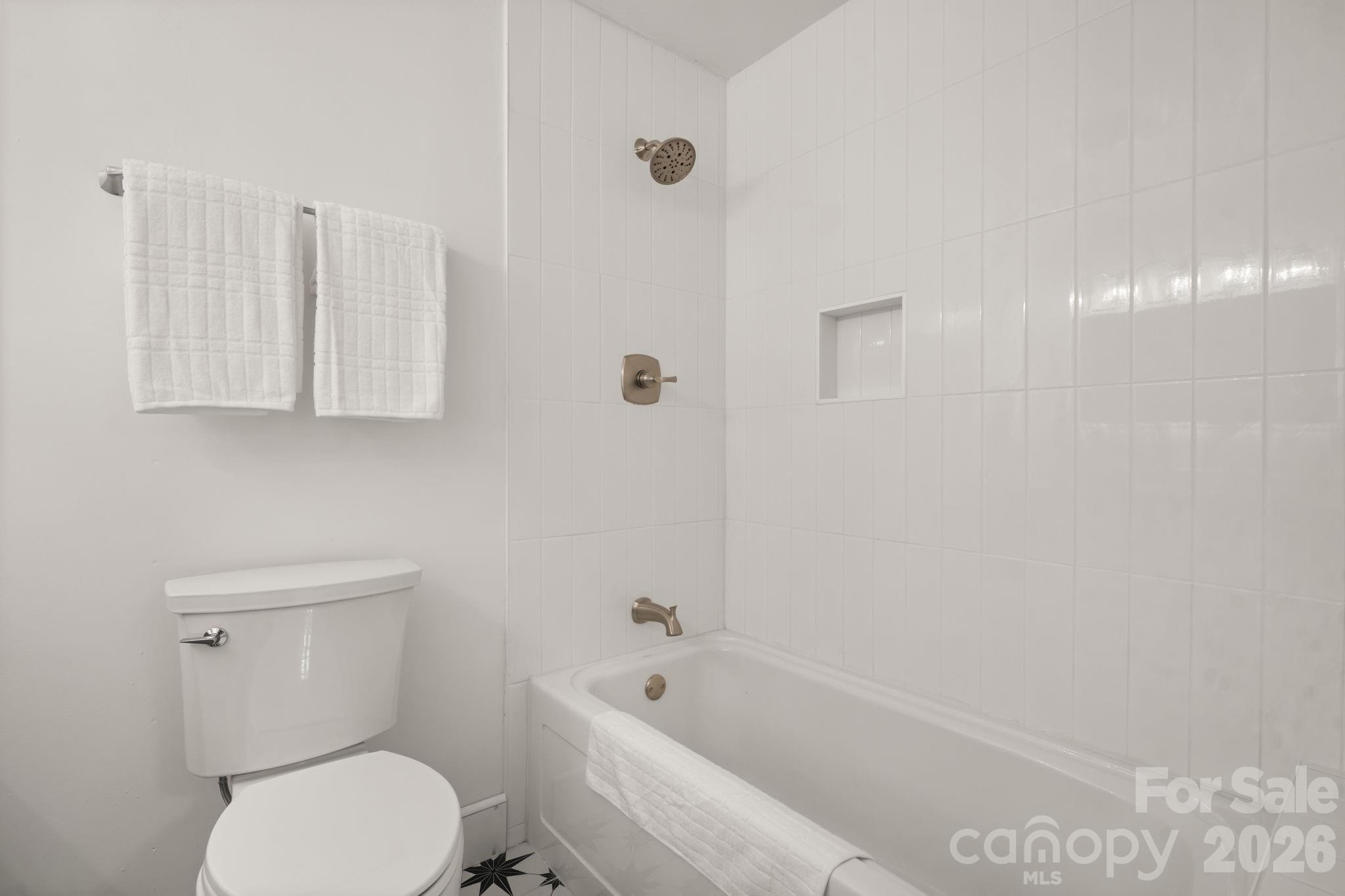 1407 Mimosa Lane Property Photo 22