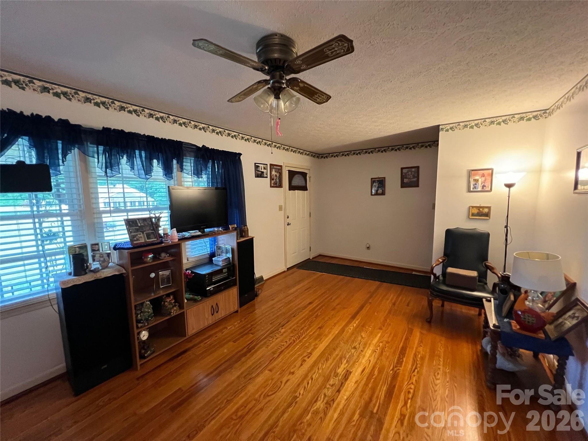 1210 Belwood Lawndale Road Property Photo 8