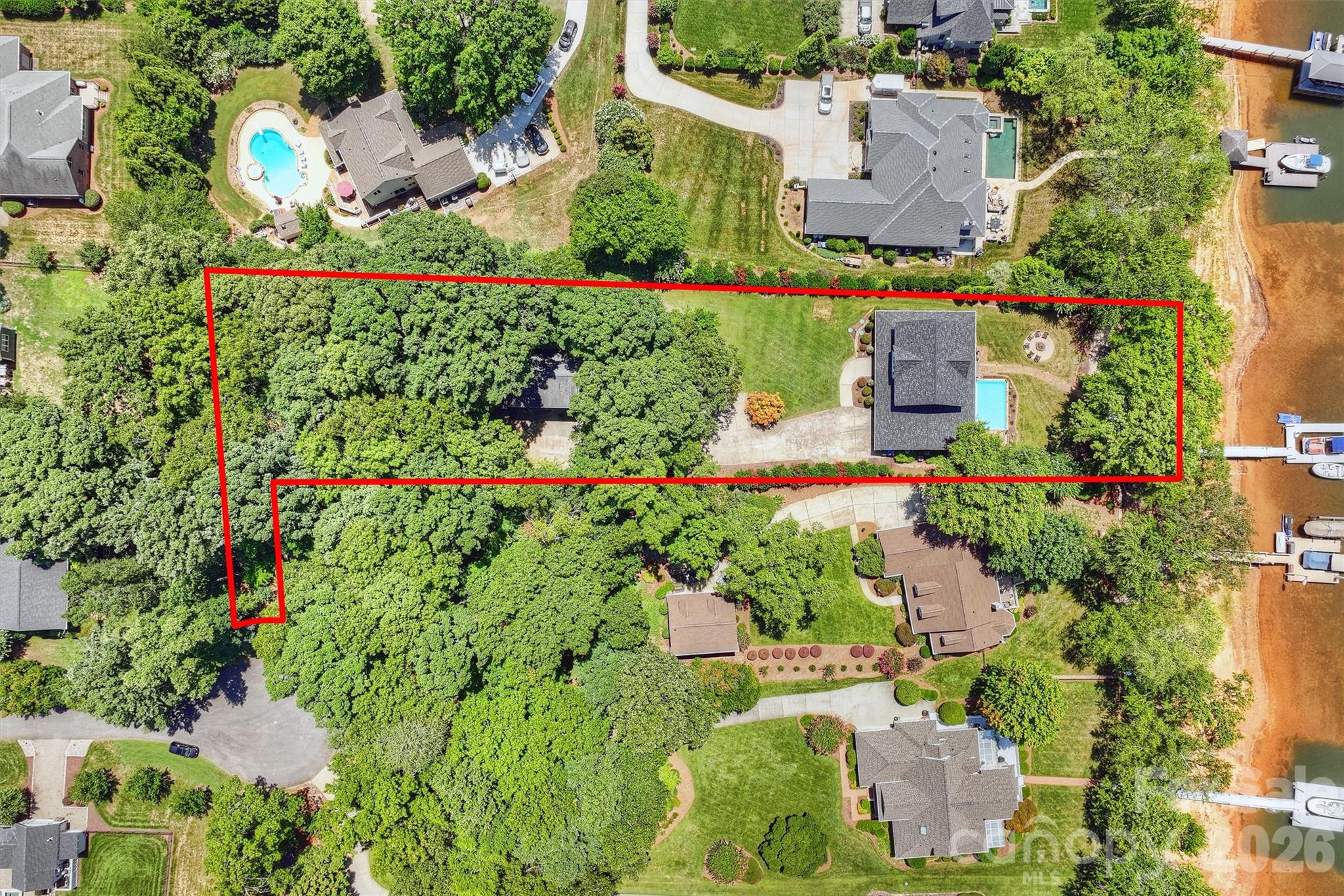 119 Sterling Oak Lane Property Photo 3