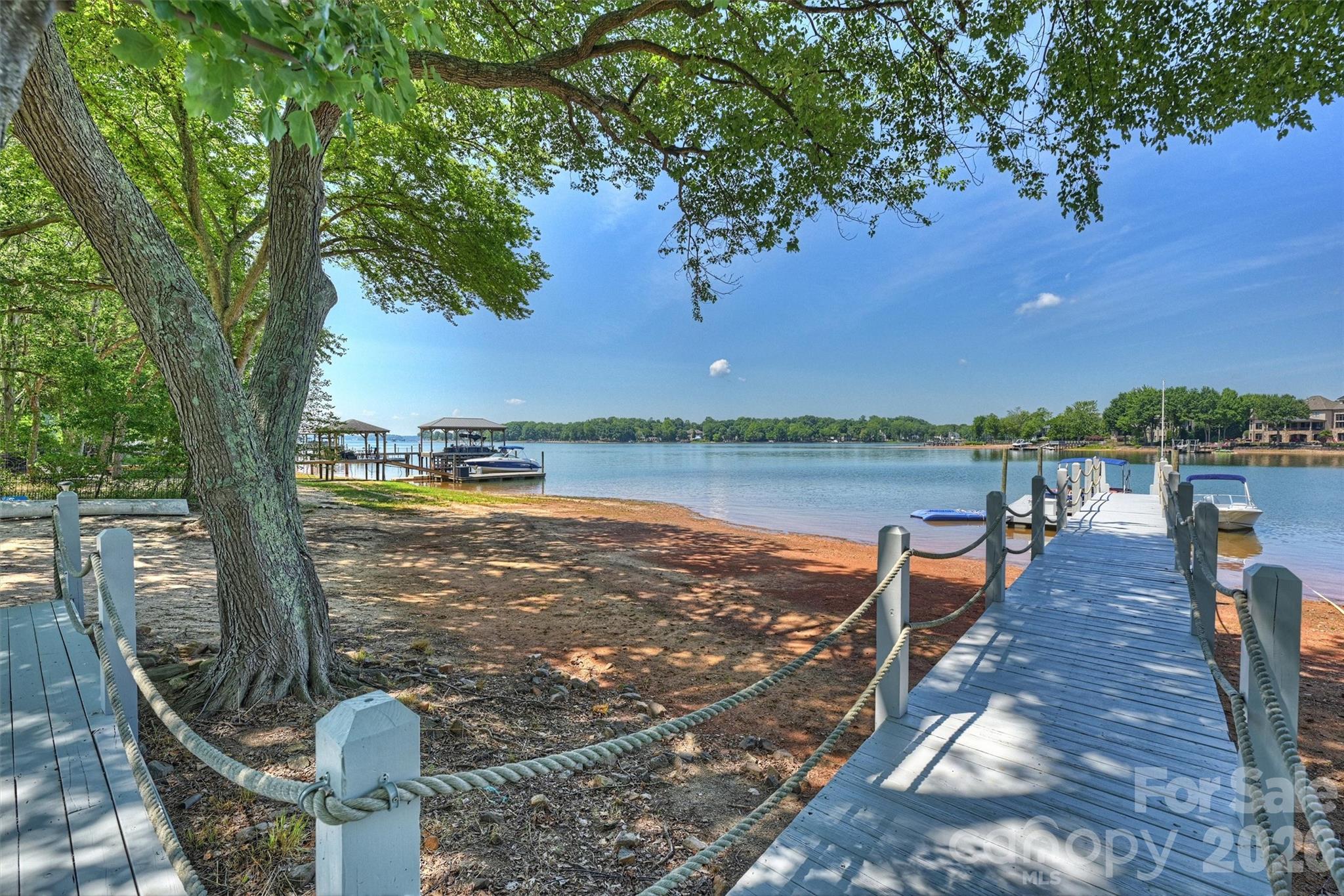 119 Sterling Oak Lane Property Photo 7