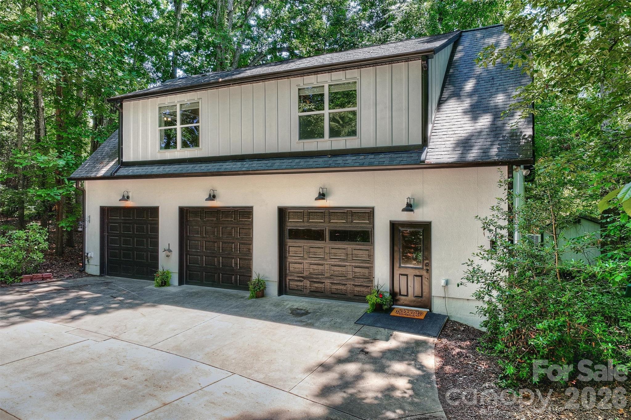 119 Sterling Oak Lane Property Photo 13