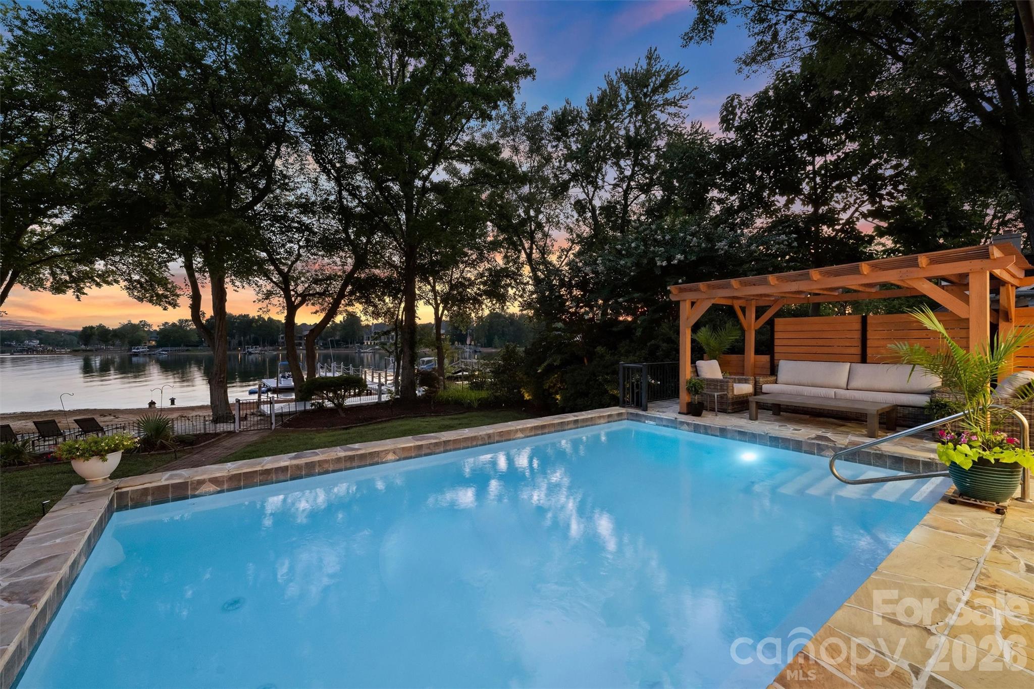 119 Sterling Oak Lane Property Photo 31