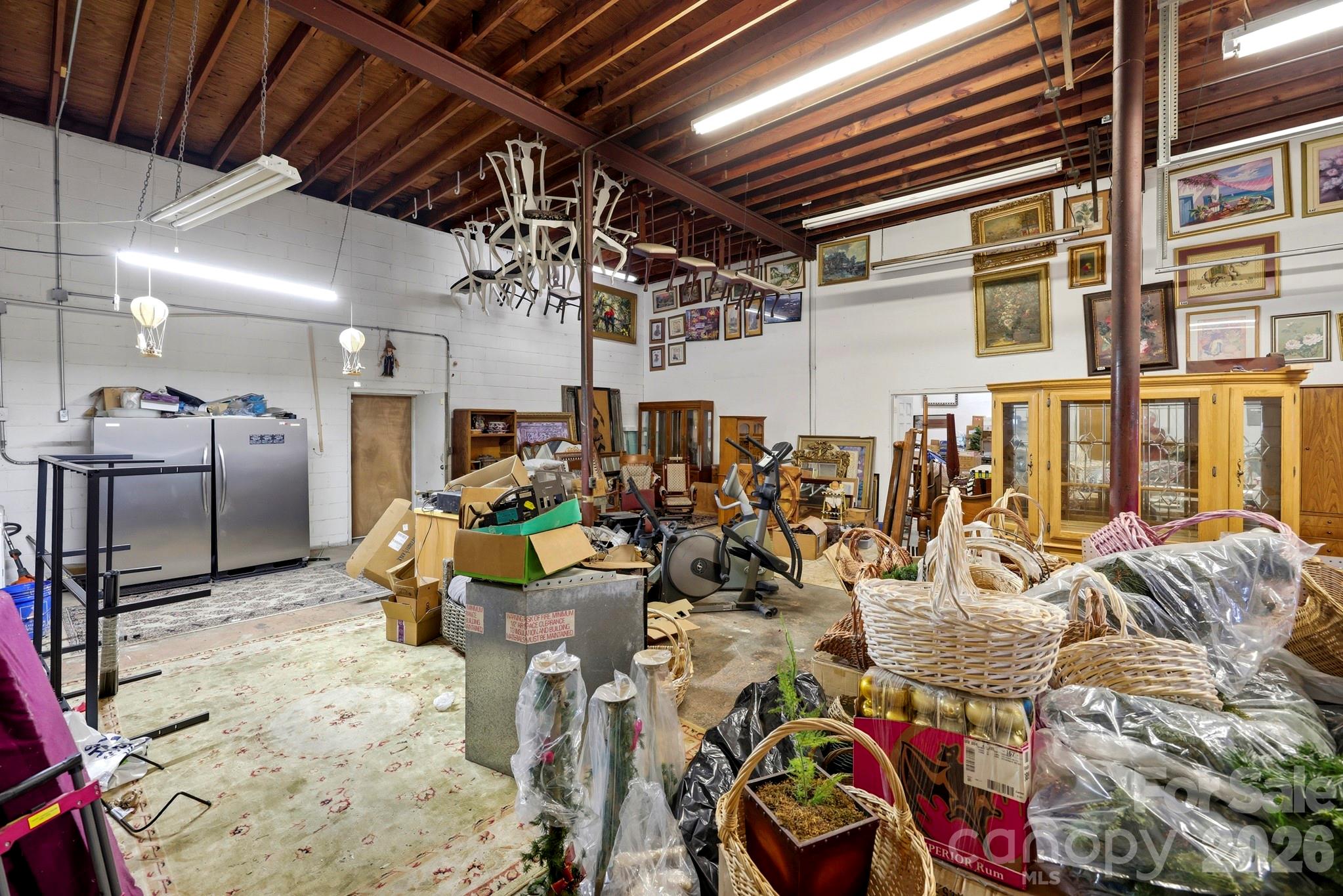 1358 W Main Street Property Photo 10