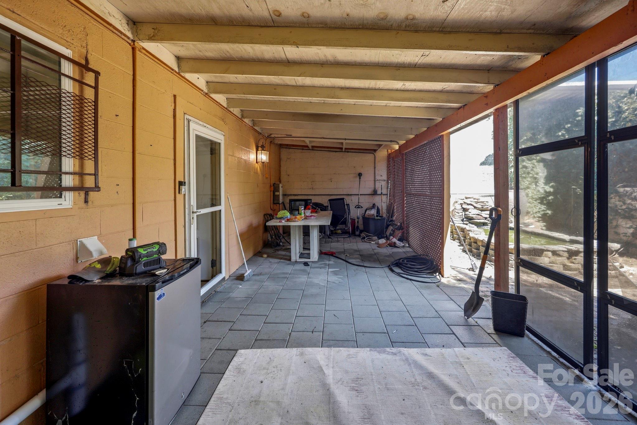 1358 W Main Street Property Photo 29