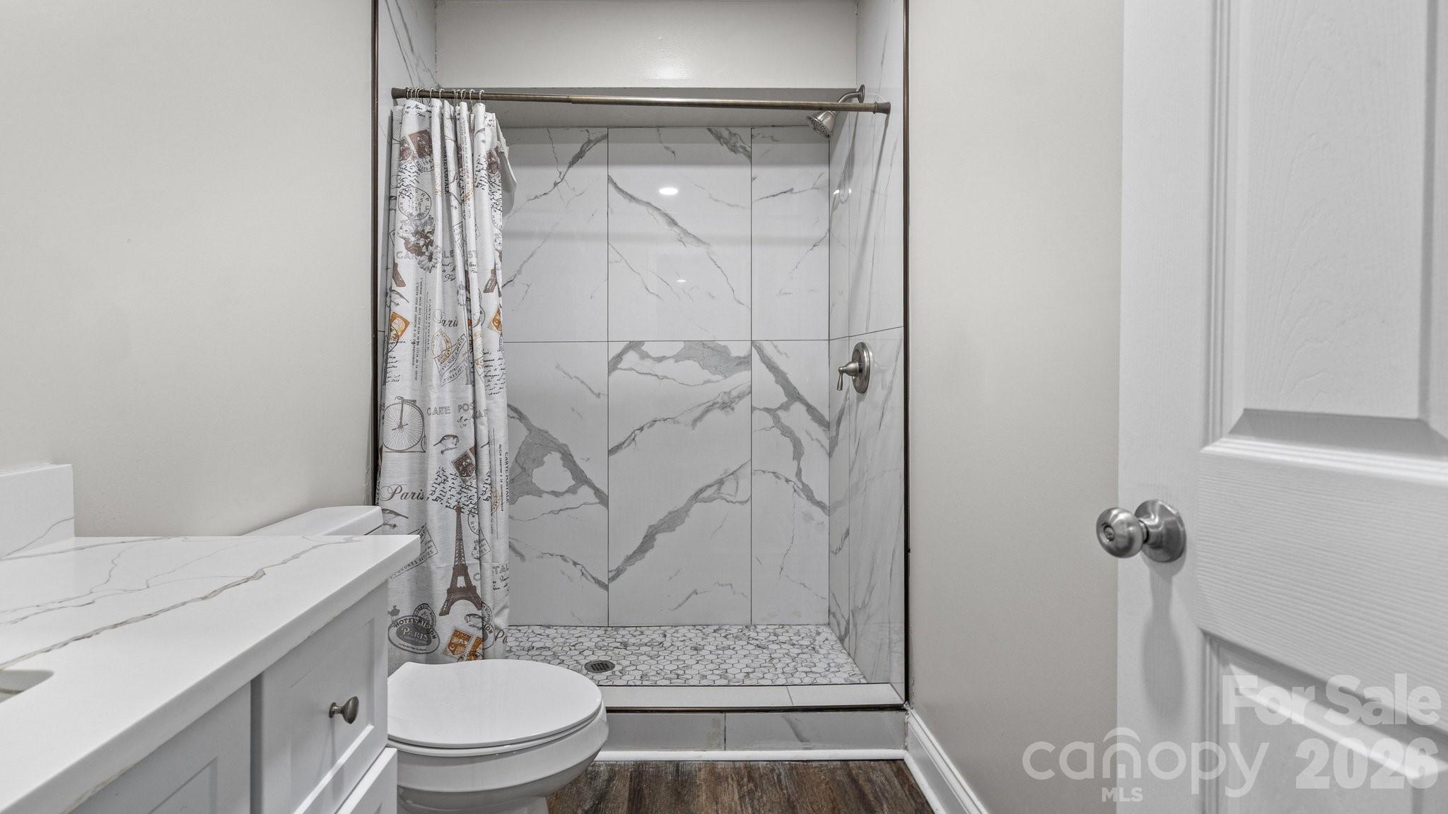 7515 Shady Lane Property Photo 13