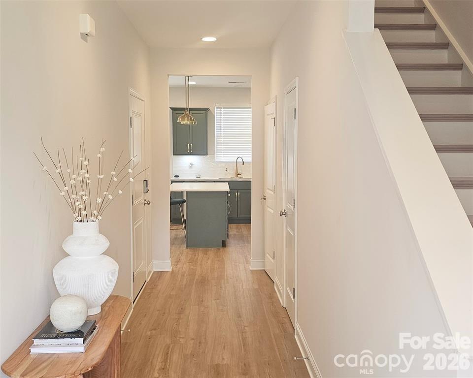 320 Lawrence Gray Road Property Photo 2