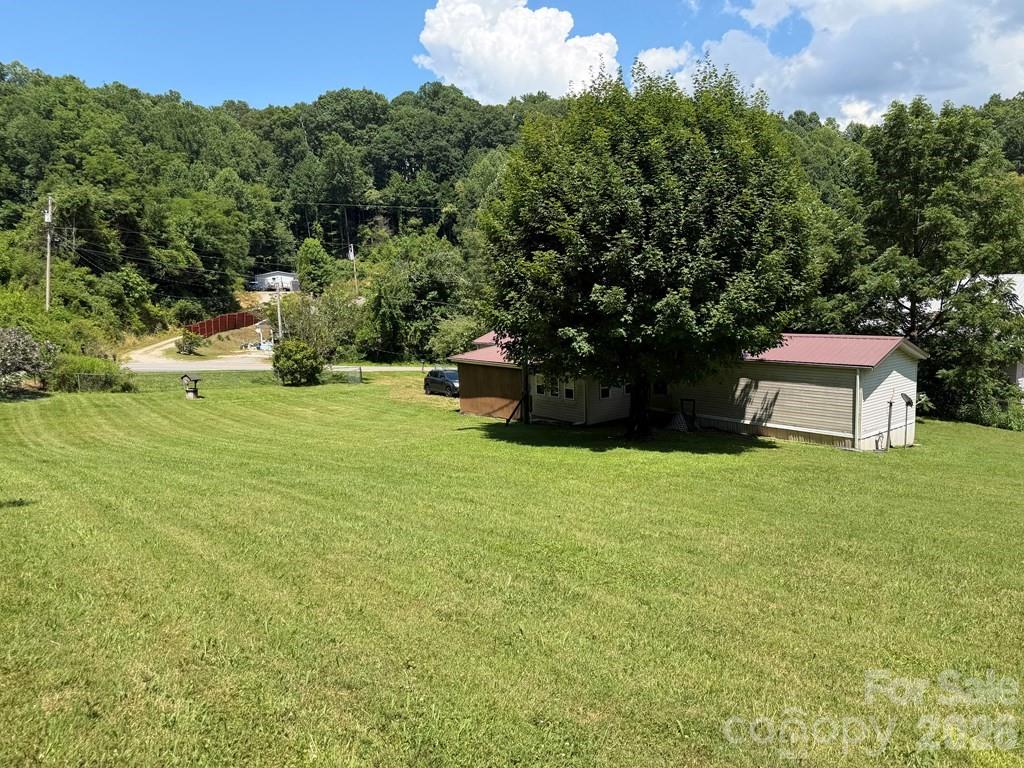 471 Crawford Cemetery Road Property Photo 1