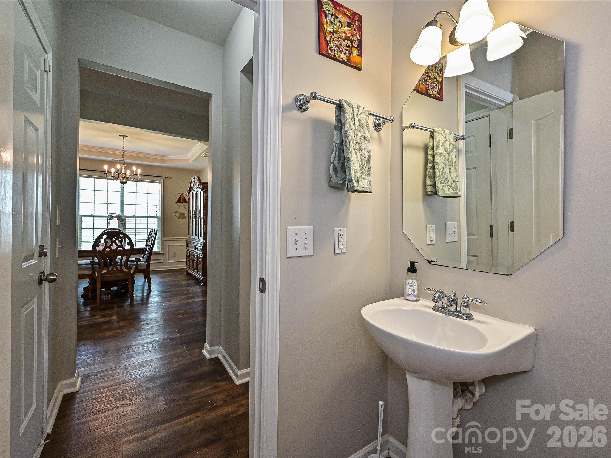 2505 Mullis Lane Property Photo 21