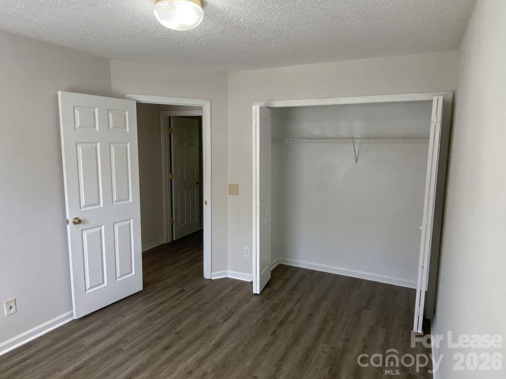 3122 Periwinkle Court Property Photo 15