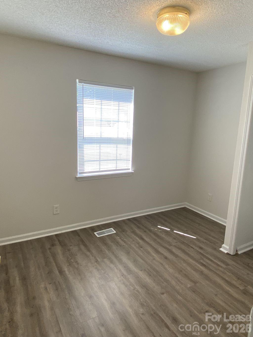 3122 Periwinkle Court Property Photo 16