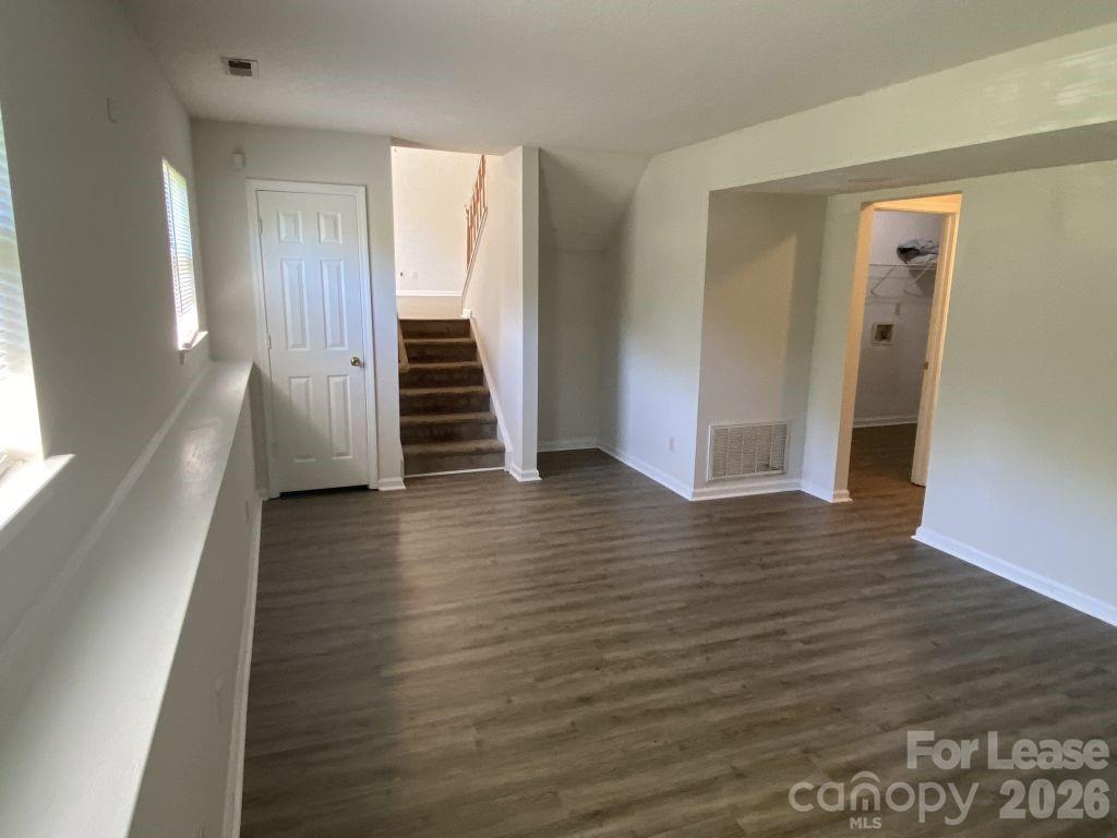 3122 Periwinkle Court Property Photo 21