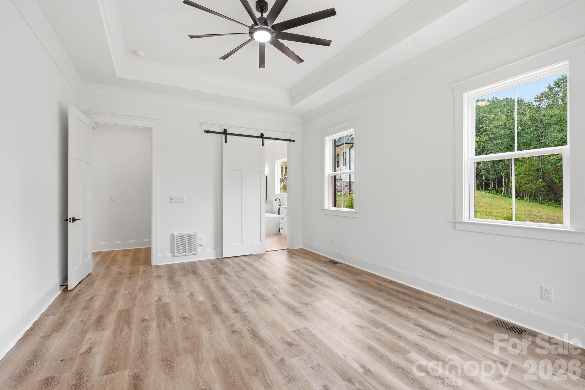 301 Spanish Oak Lane Property Photo 15