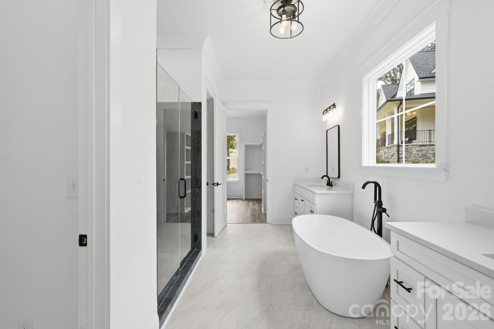 301 Spanish Oak Lane Property Photo 19