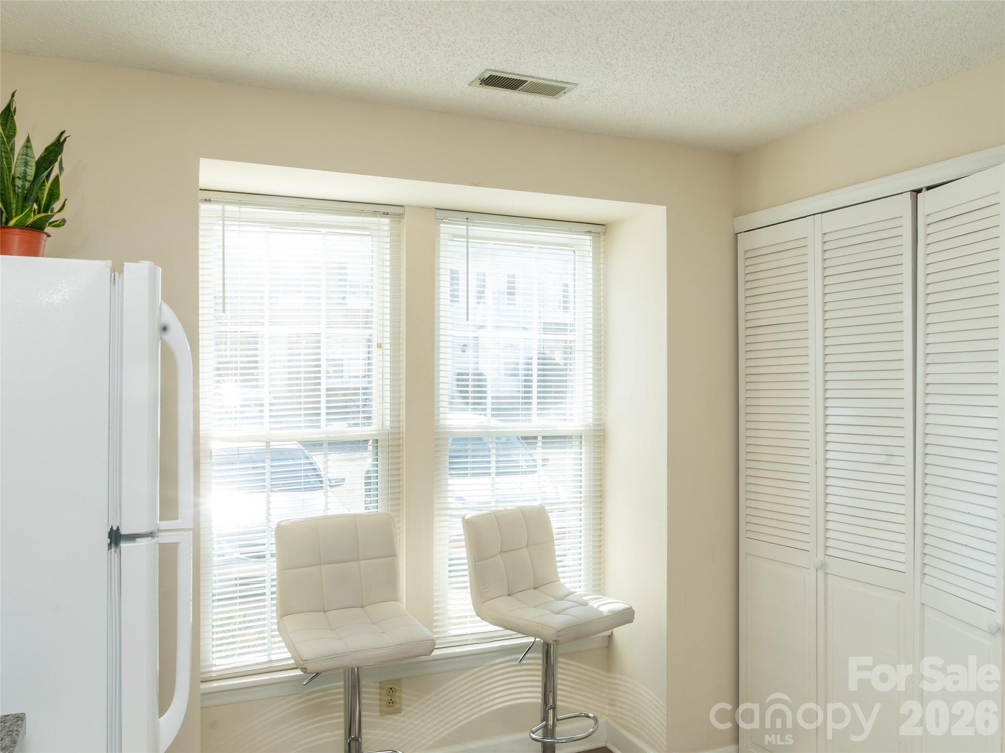 9718 Old Gate Drive Property Photo 3