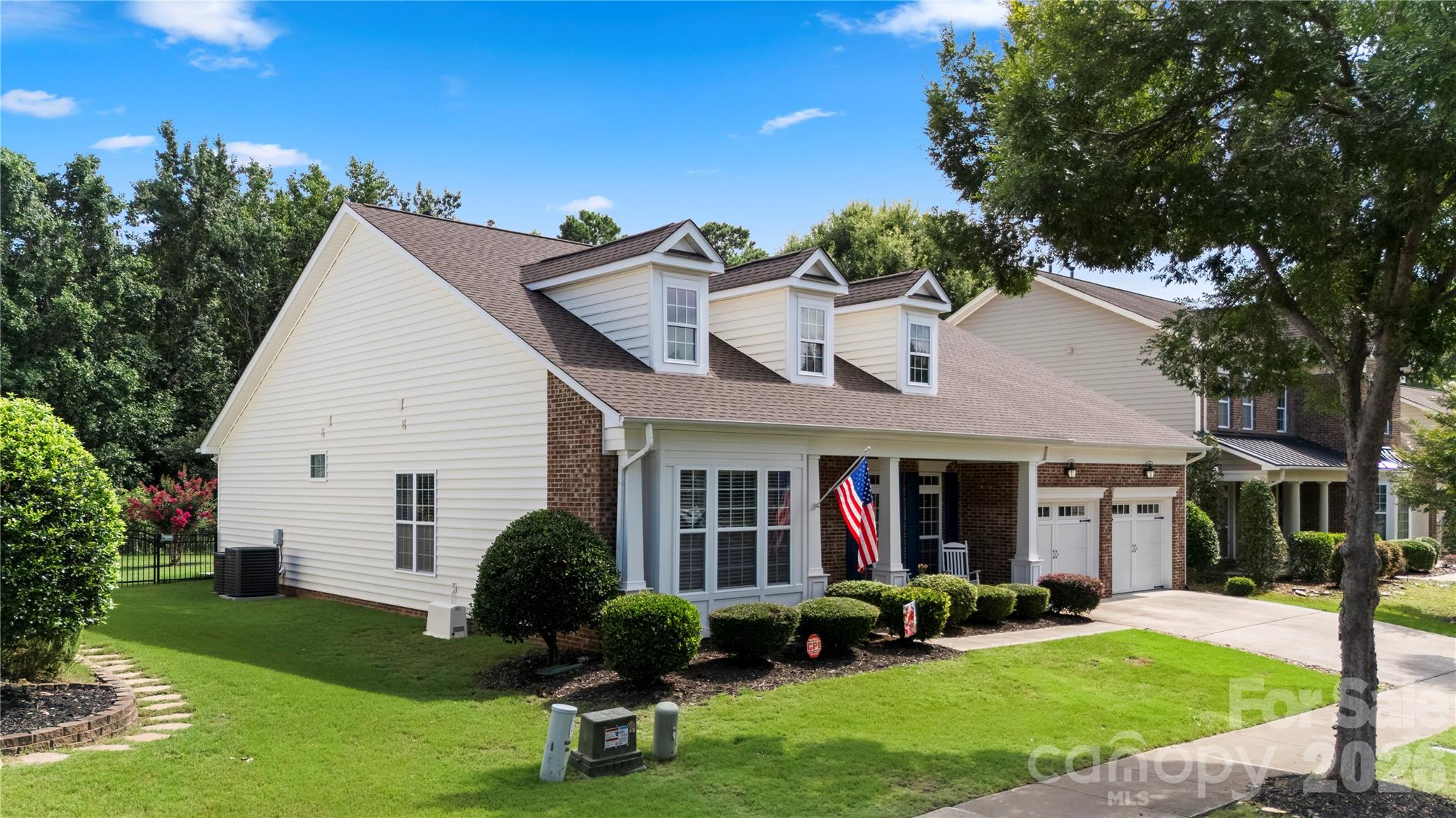 8505 Whitehawk Hill Road Property Photo 2
