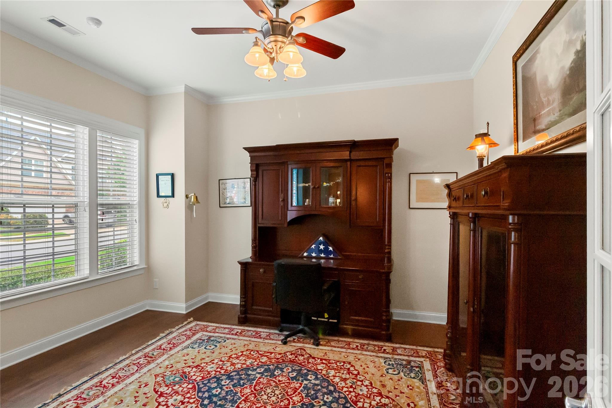8505 Whitehawk Hill Road Property Photo 4